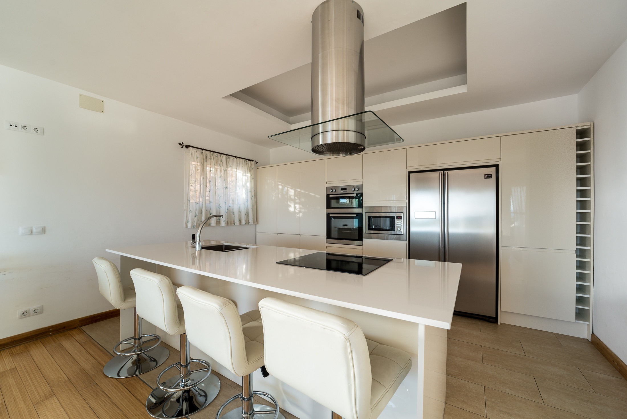 7 Bedroom Villa in Estepona - Photo 7