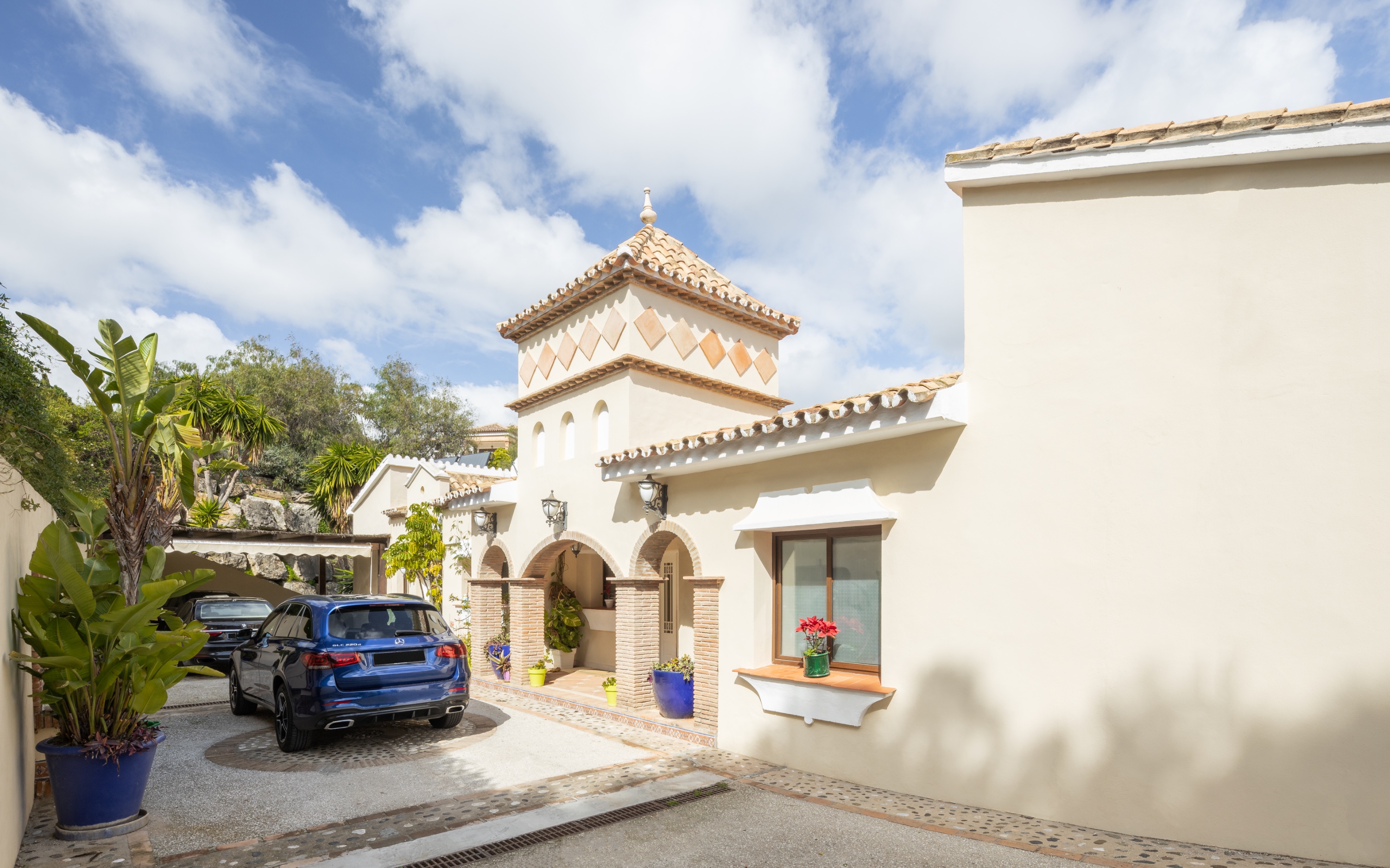 6 Bedroom Villa in Estepona - Photo 12