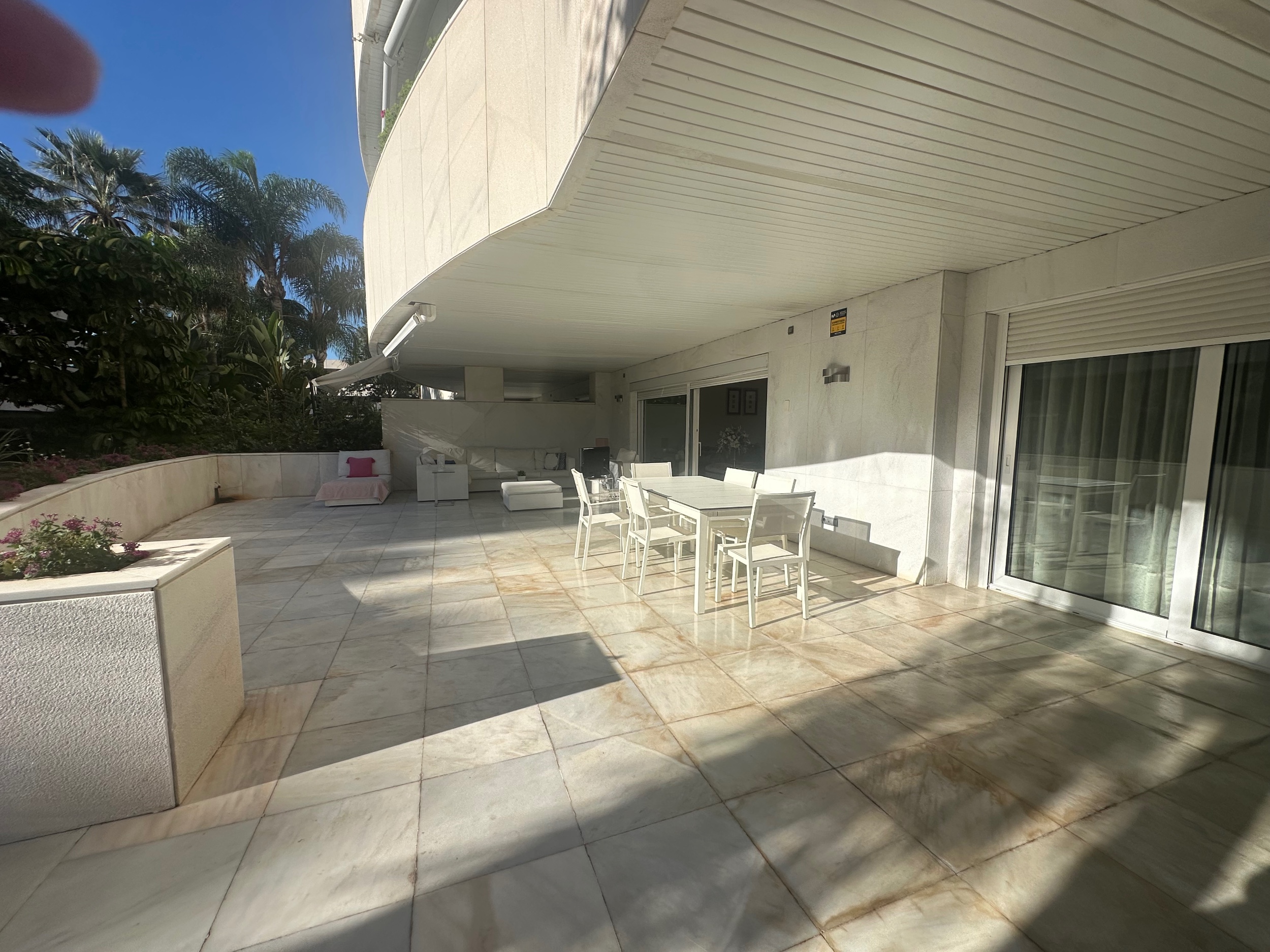 3 Bedroom Apartment in Marbella - Foto 2