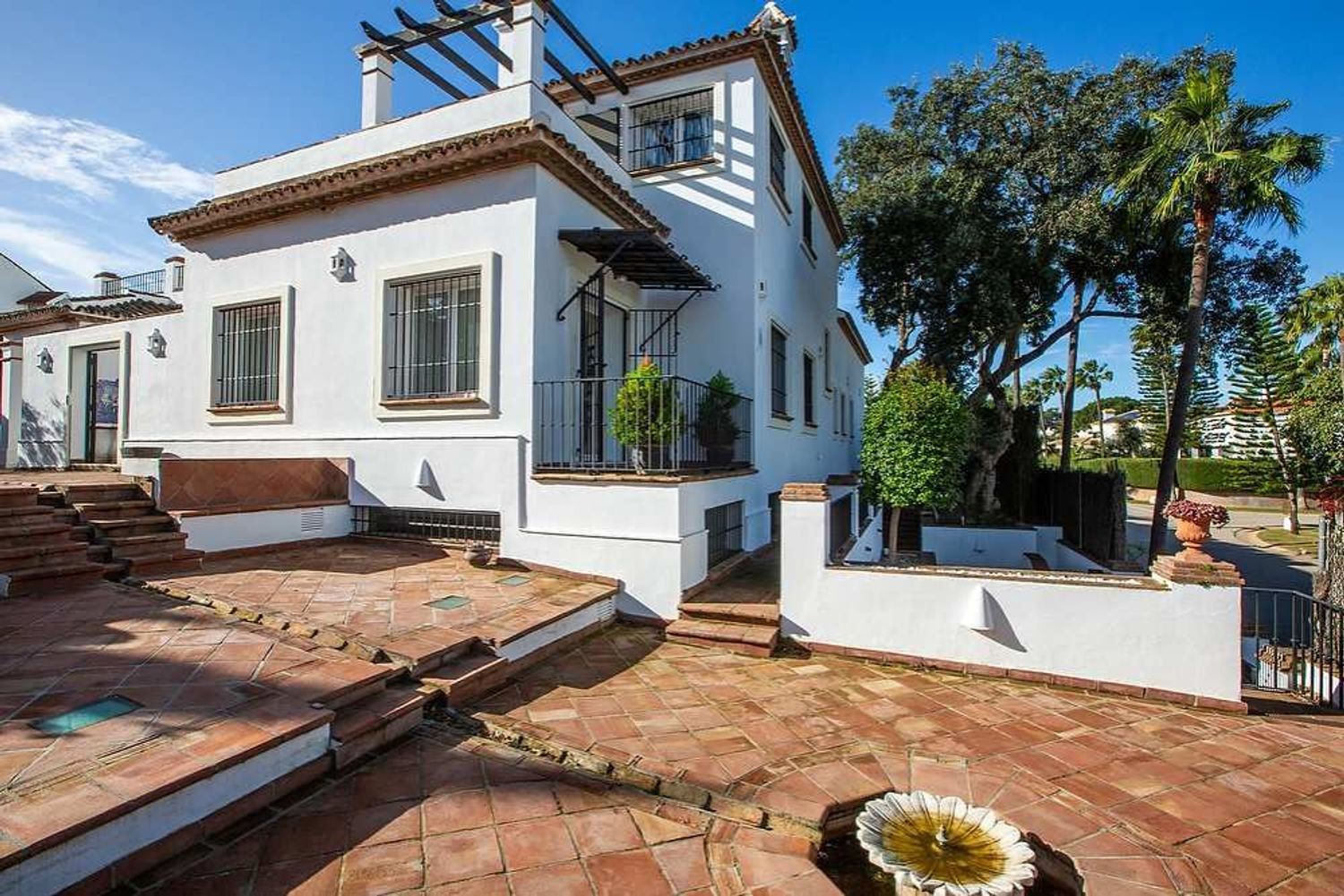 7 Bedroom Villa in Sotogrande - Photo 3