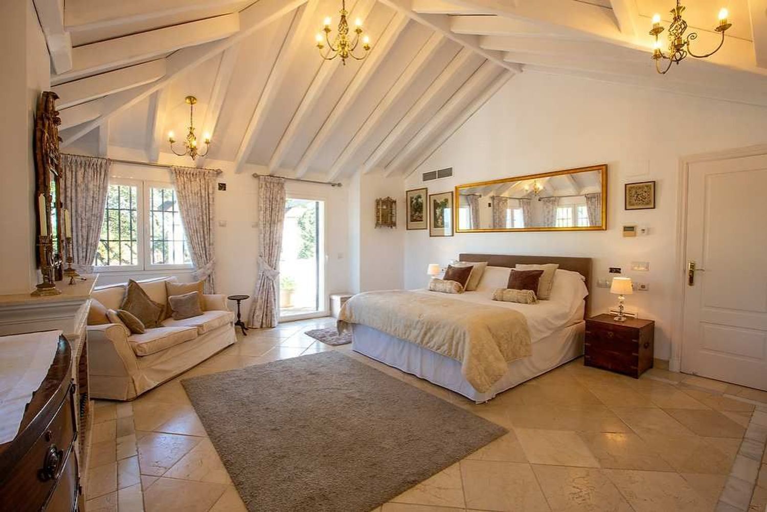 7 Bedroom Villa in Sotogrande - Photo 26
