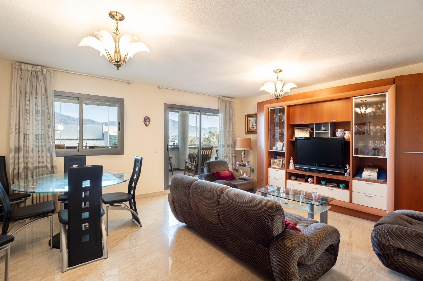 3 Bedroom Apartment in Fuengirola - Foto 5