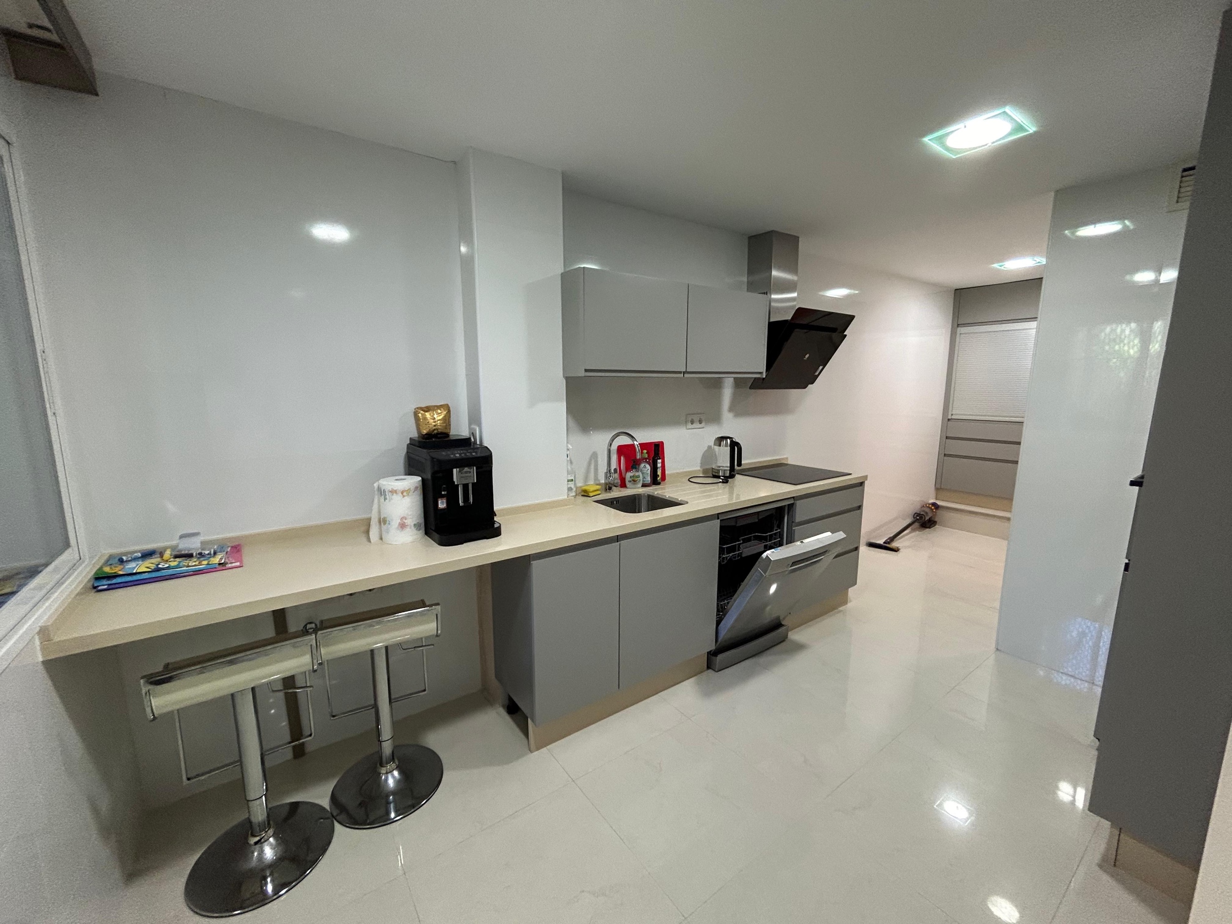 2 Bedroom Apartment in Marbella - Photo 7