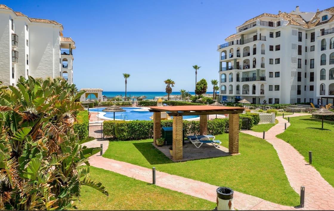 2 Bedroom Apartment in La Duquesa - Foto 18