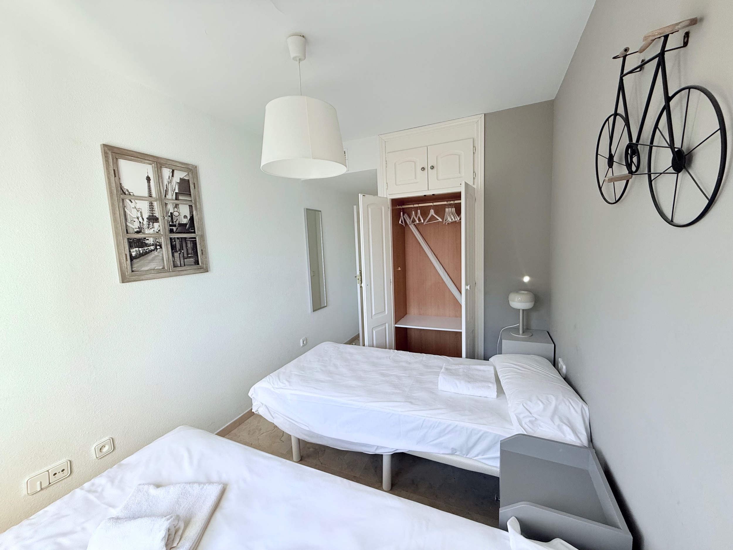 2 Bedroom Apartment in La Duquesa - Foto 13