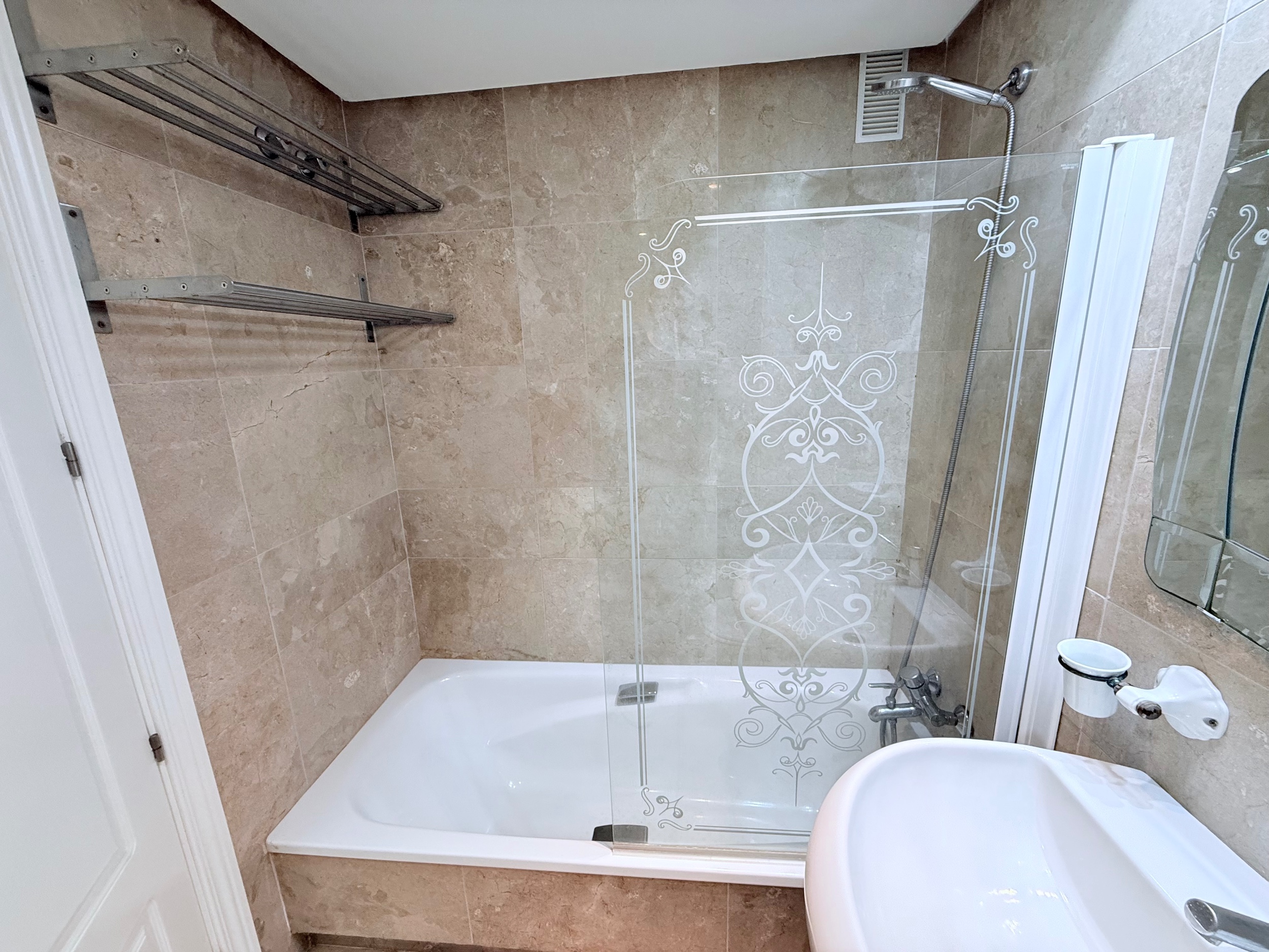 2 Bedroom Apartment in La Duquesa - Foto 16