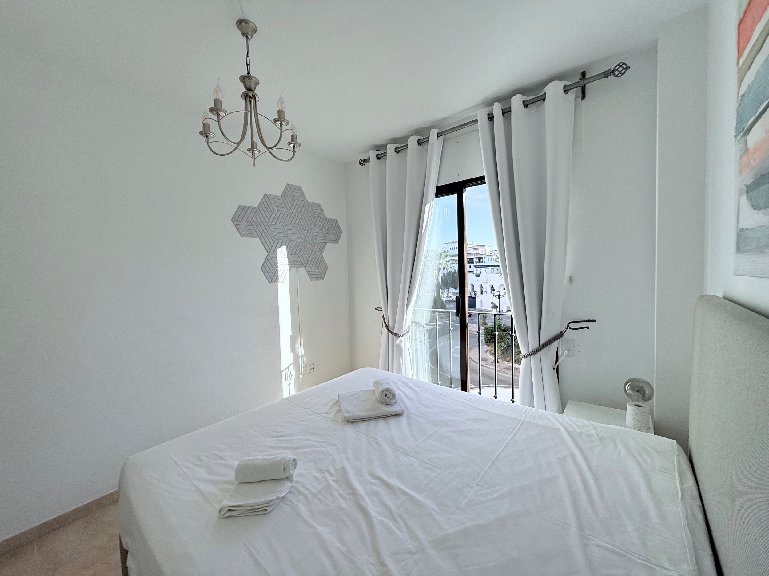 2 Bedroom Apartment in La Duquesa - Foto 11