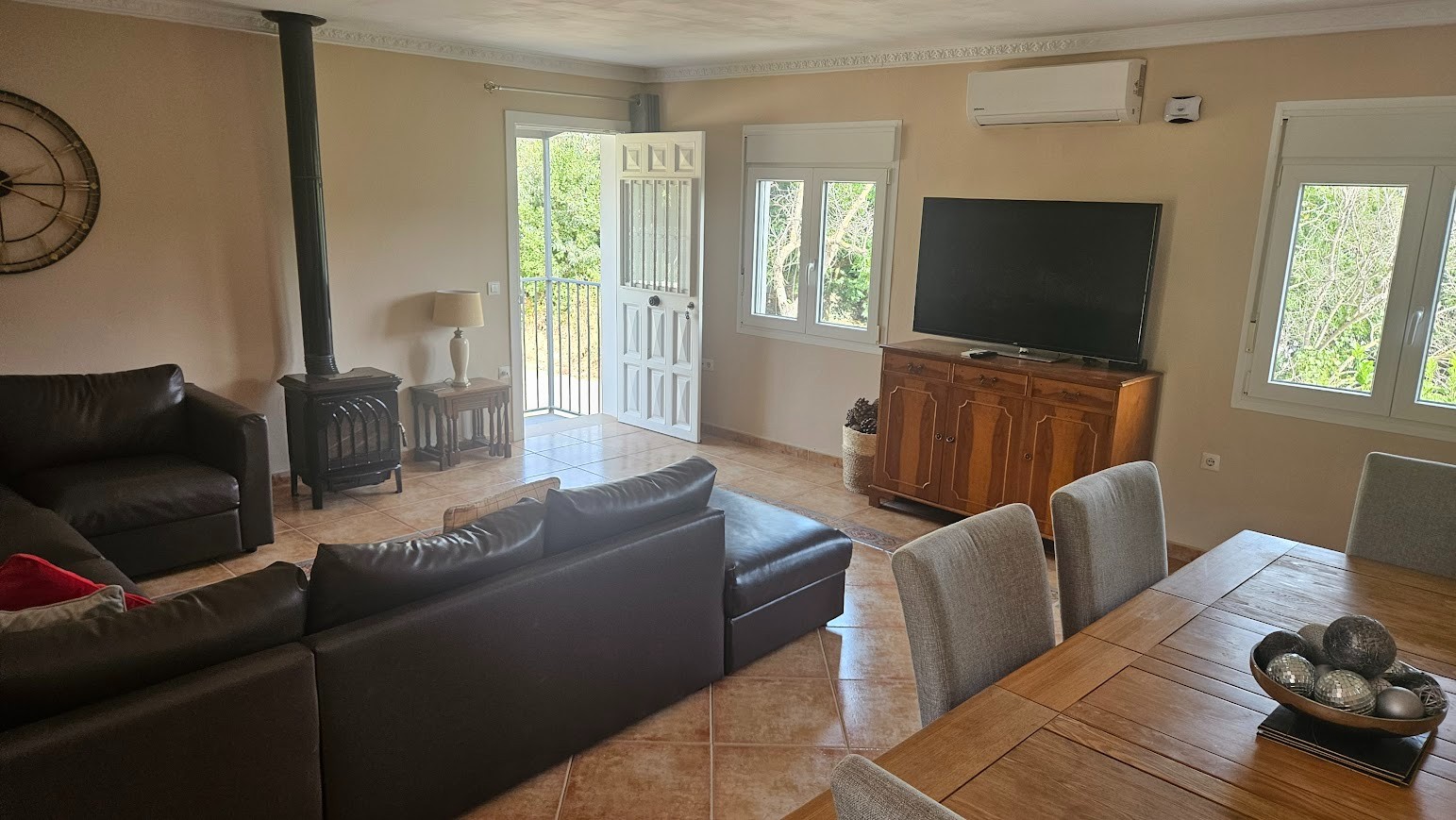5 Bedroom Villa in Coín - Photo 17