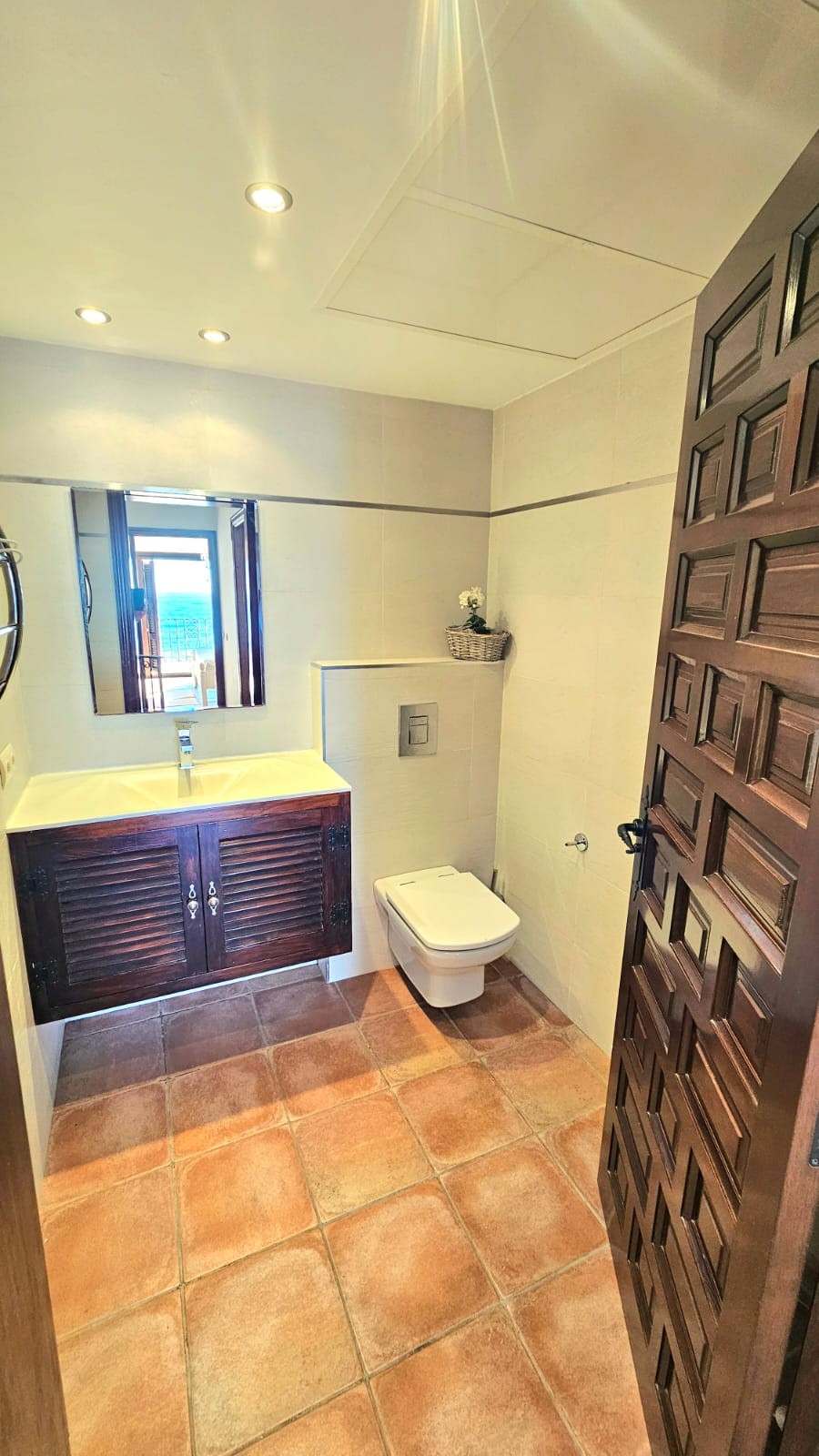 5 Bedroom Villa in Estepona - Photo 17