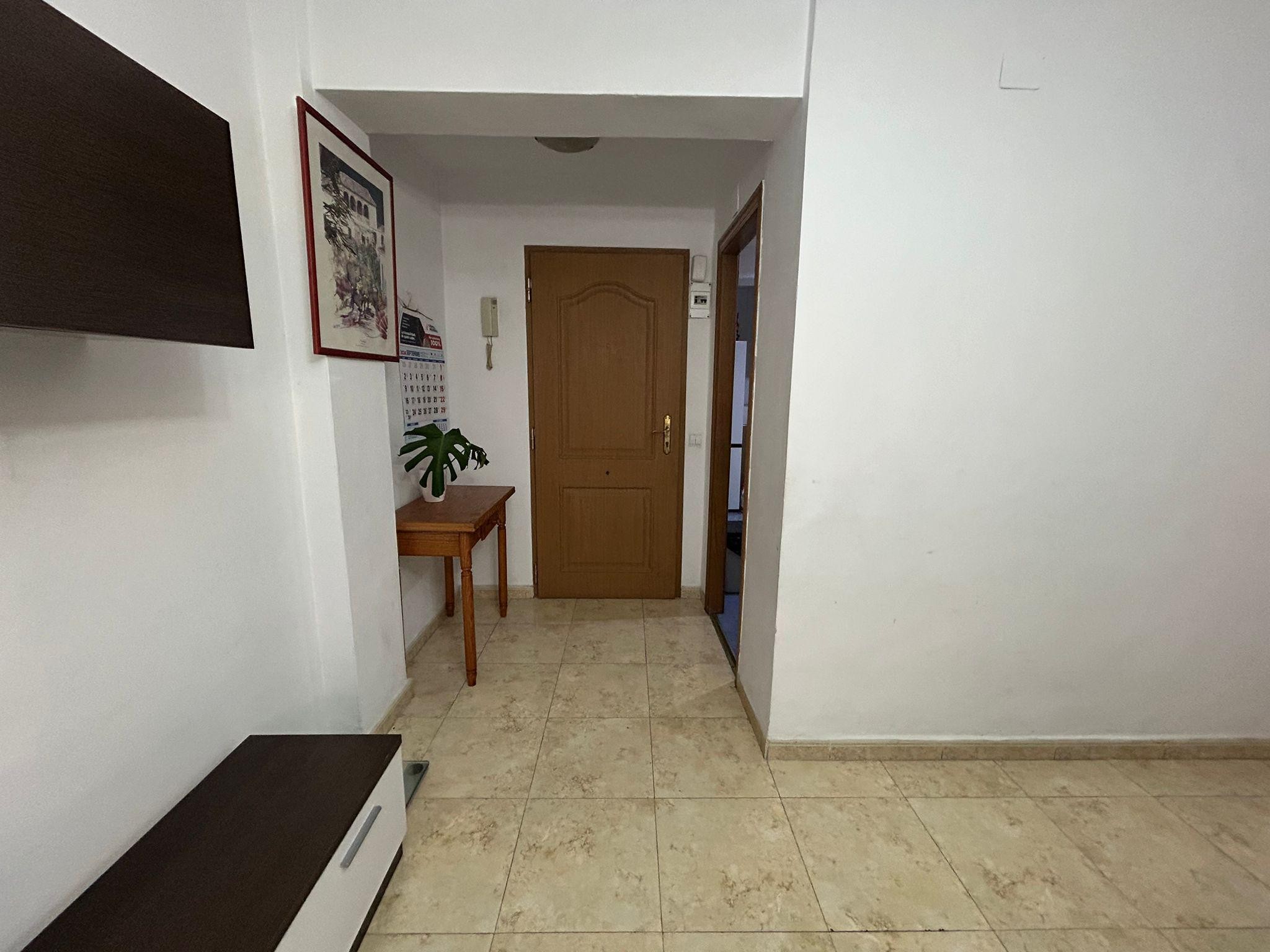 3 Bedroom Apartment in Marbella - Photo 3