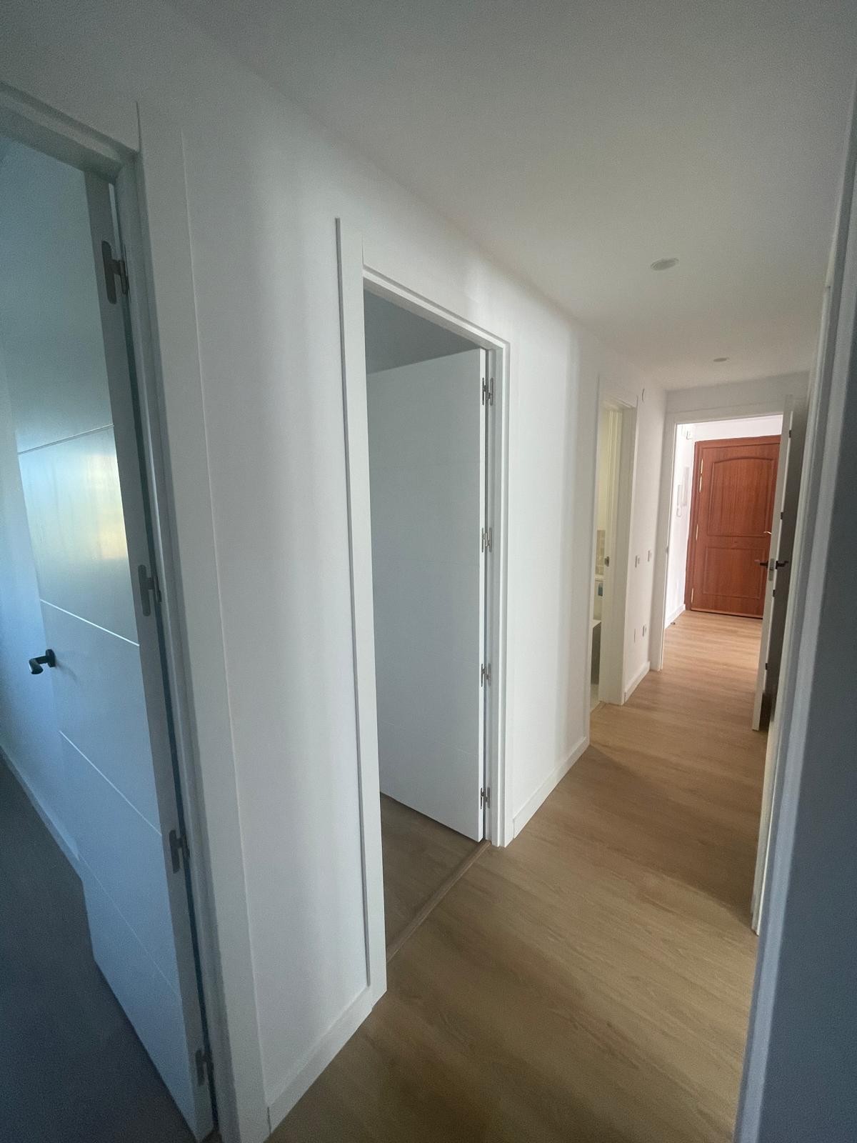 4 Bedroom Apartment in Benalmádena - Photo 18