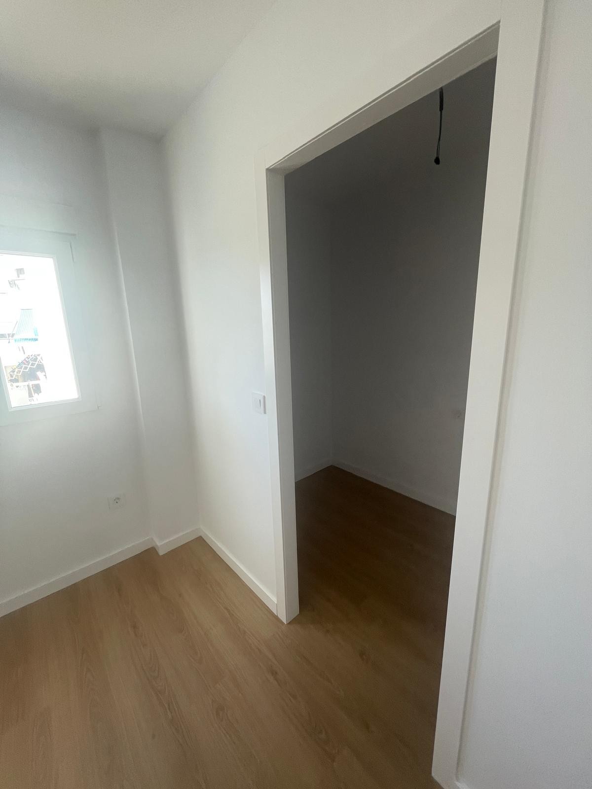 4 Bedroom Apartment in Benalmádena - Photo 21