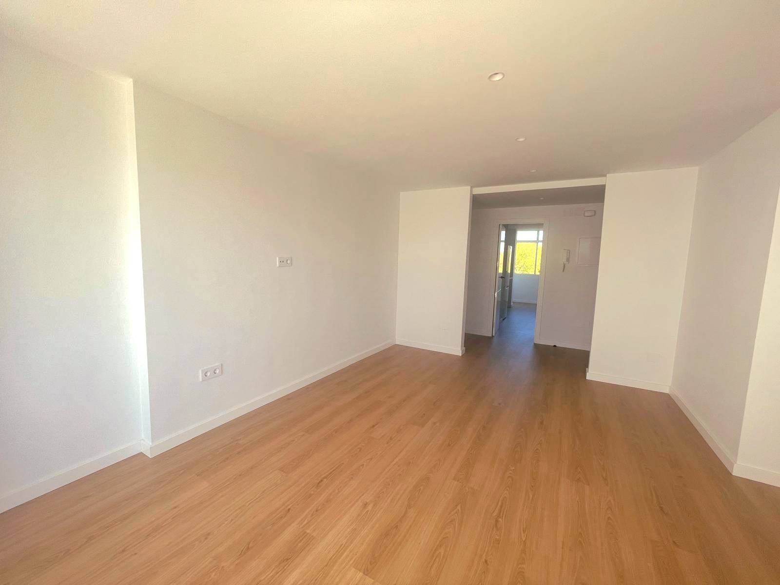 4 Bedroom Apartment in Benalmádena - Photo 5