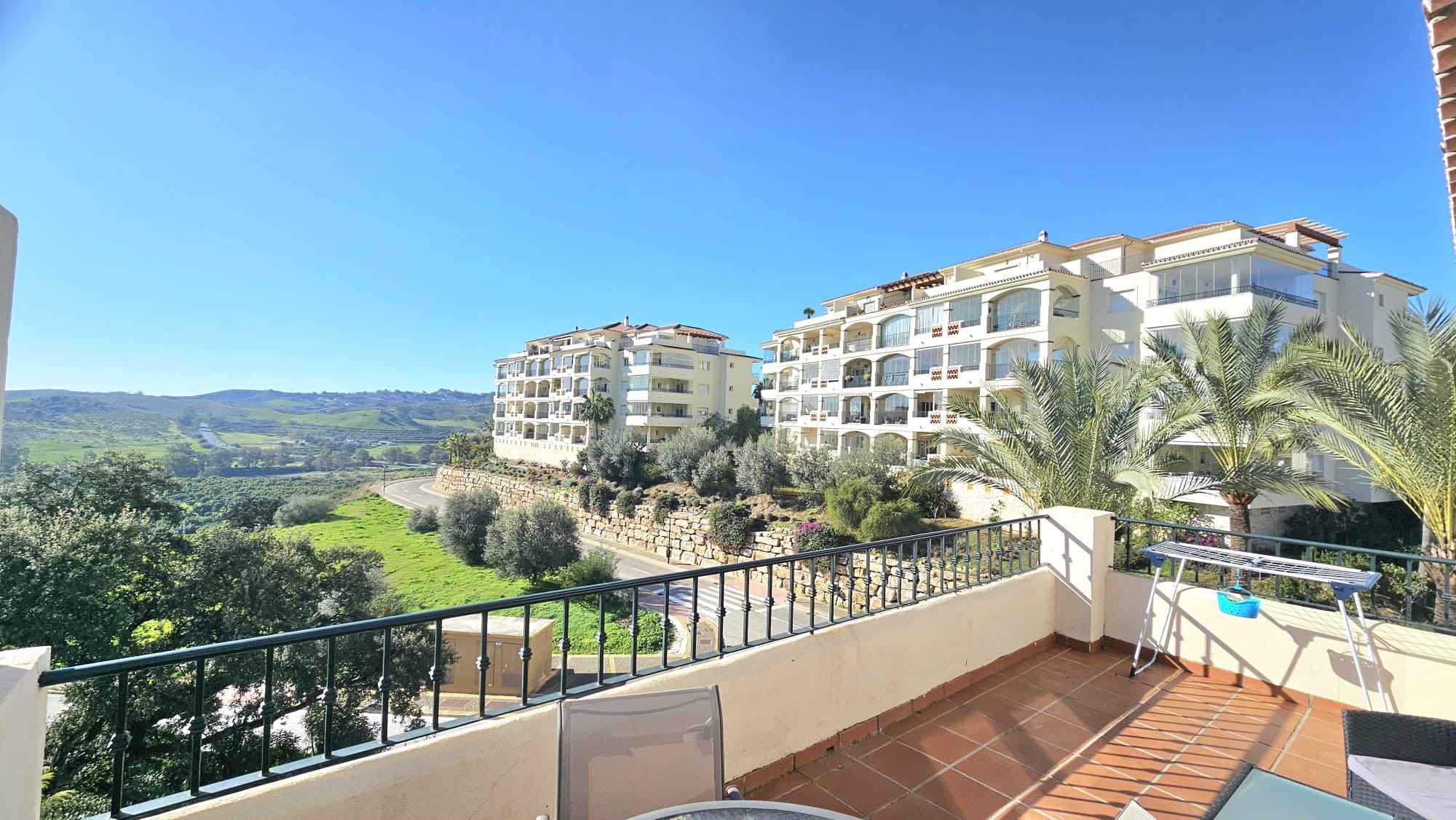 2 Bedroom Apartment in Mijas - Photo 6