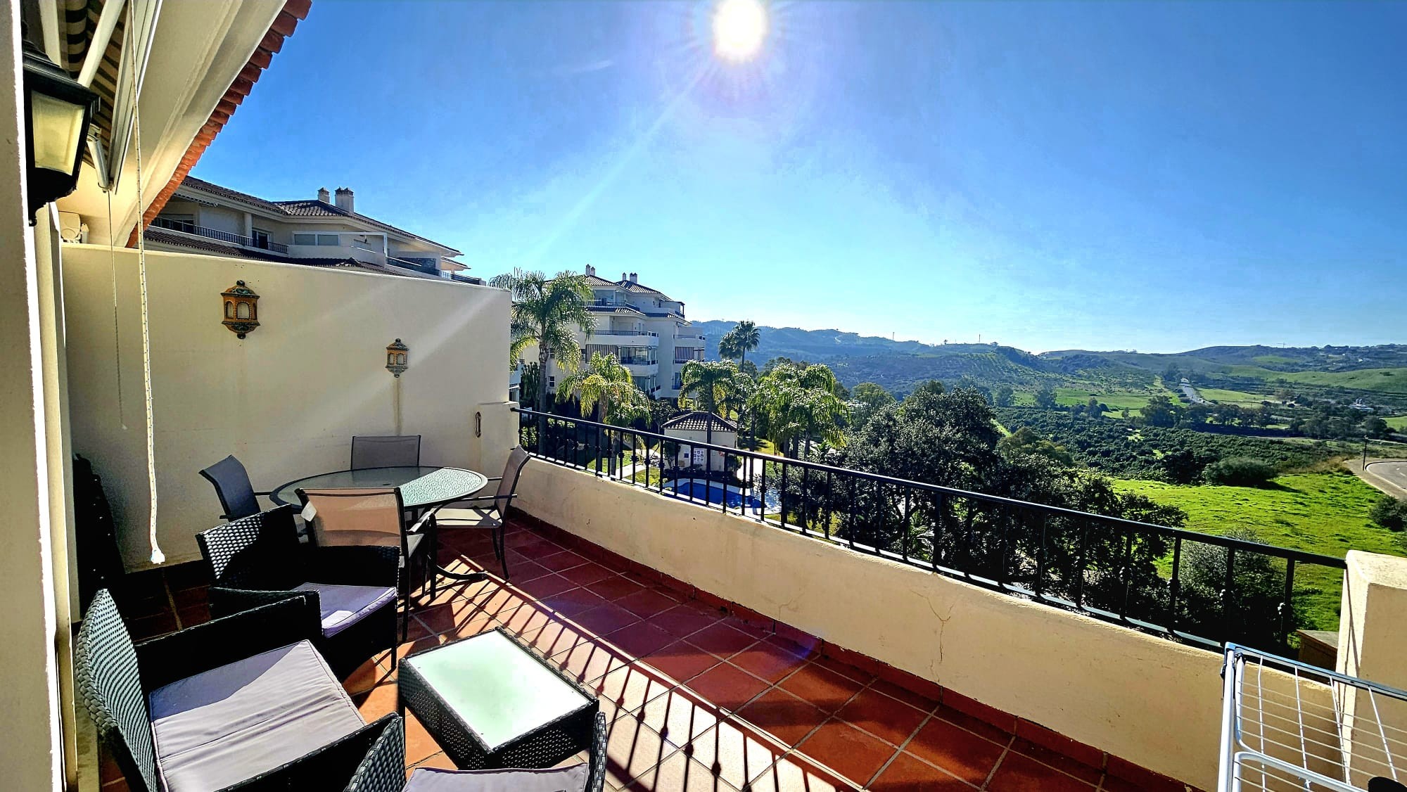2 Bedroom Apartment in Mijas - Photo 5