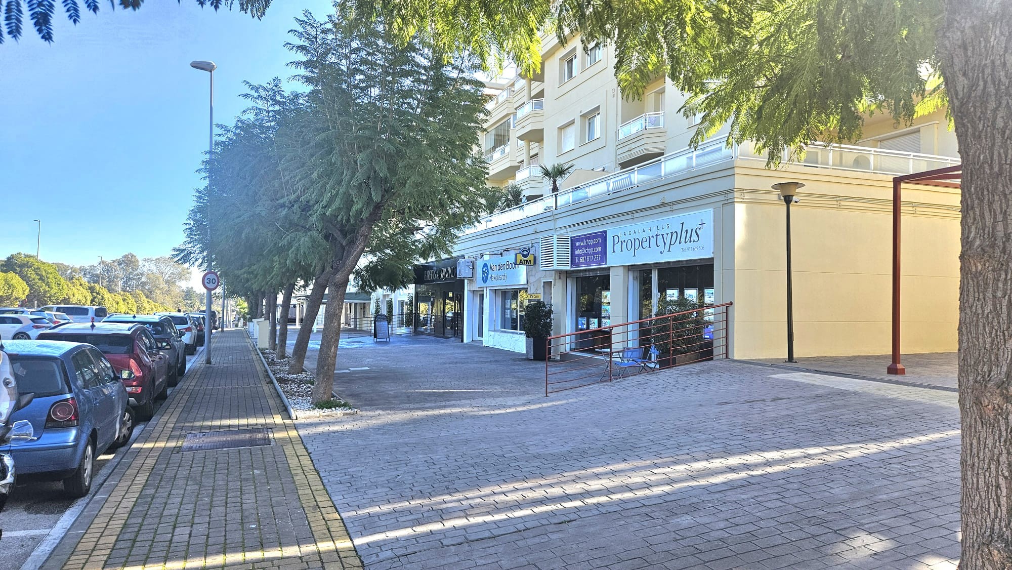 2 Bedroom Apartment in Mijas - Photo 12