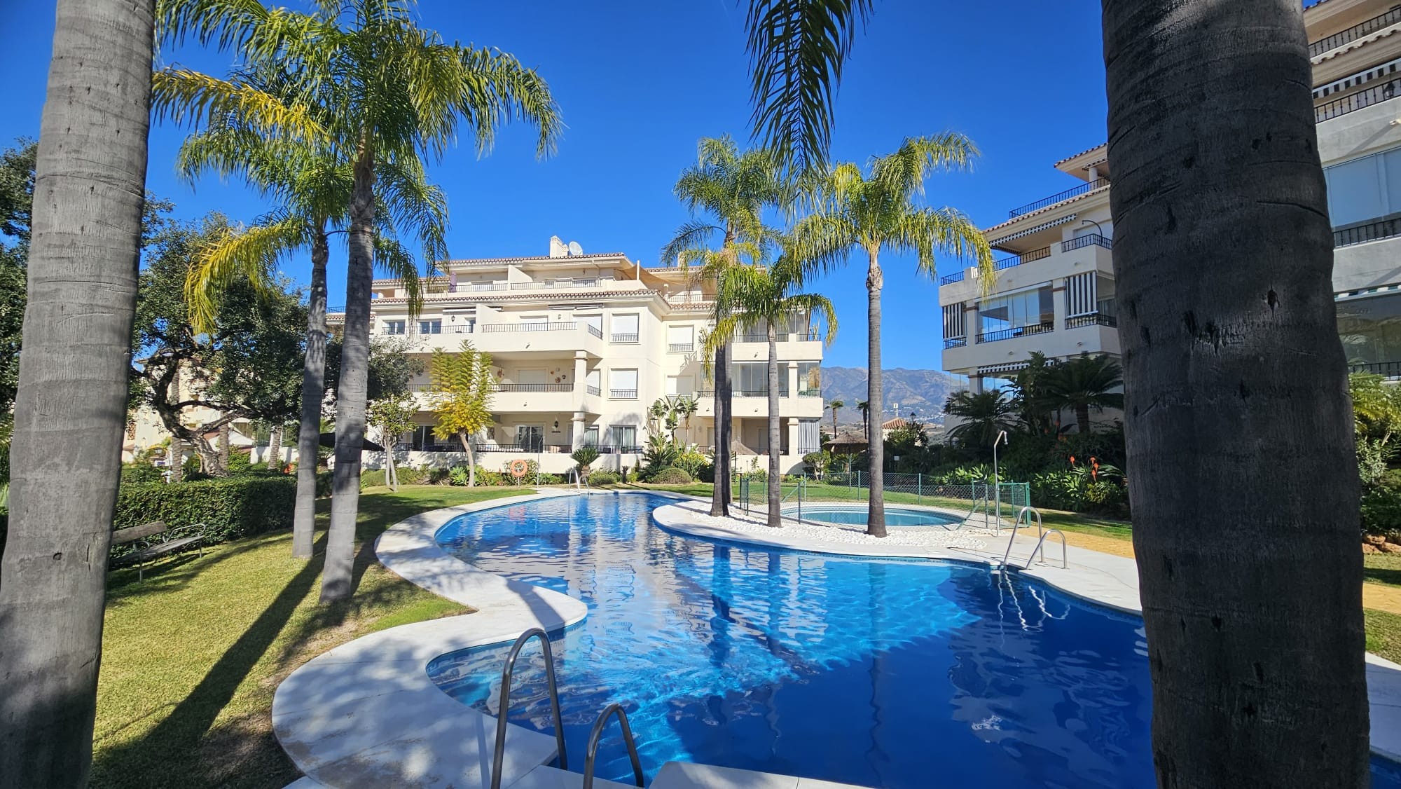 2 Bedroom Apartment in Mijas - Photo 3
