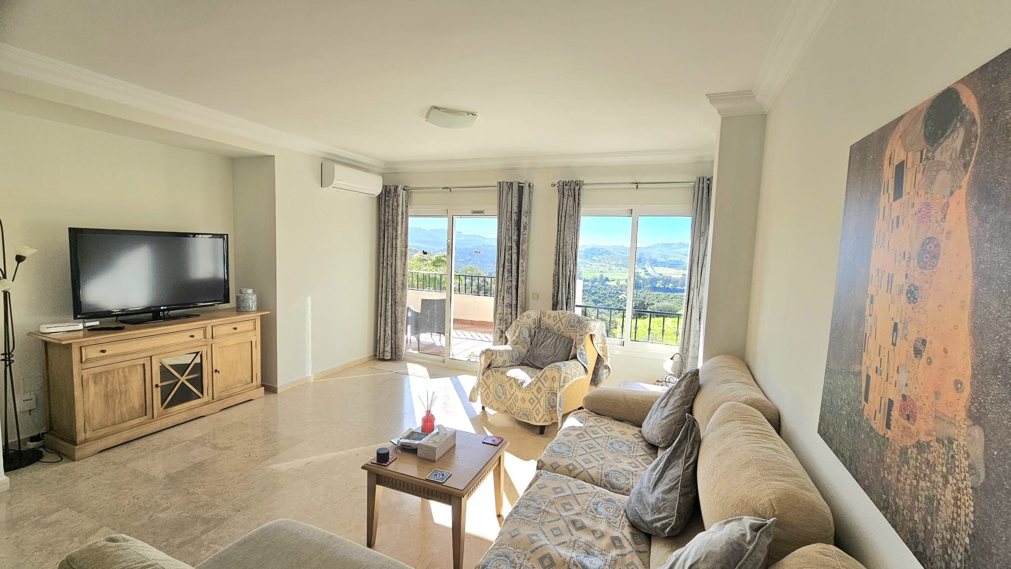 2 Bedroom Apartment in Mijas - Photo 29