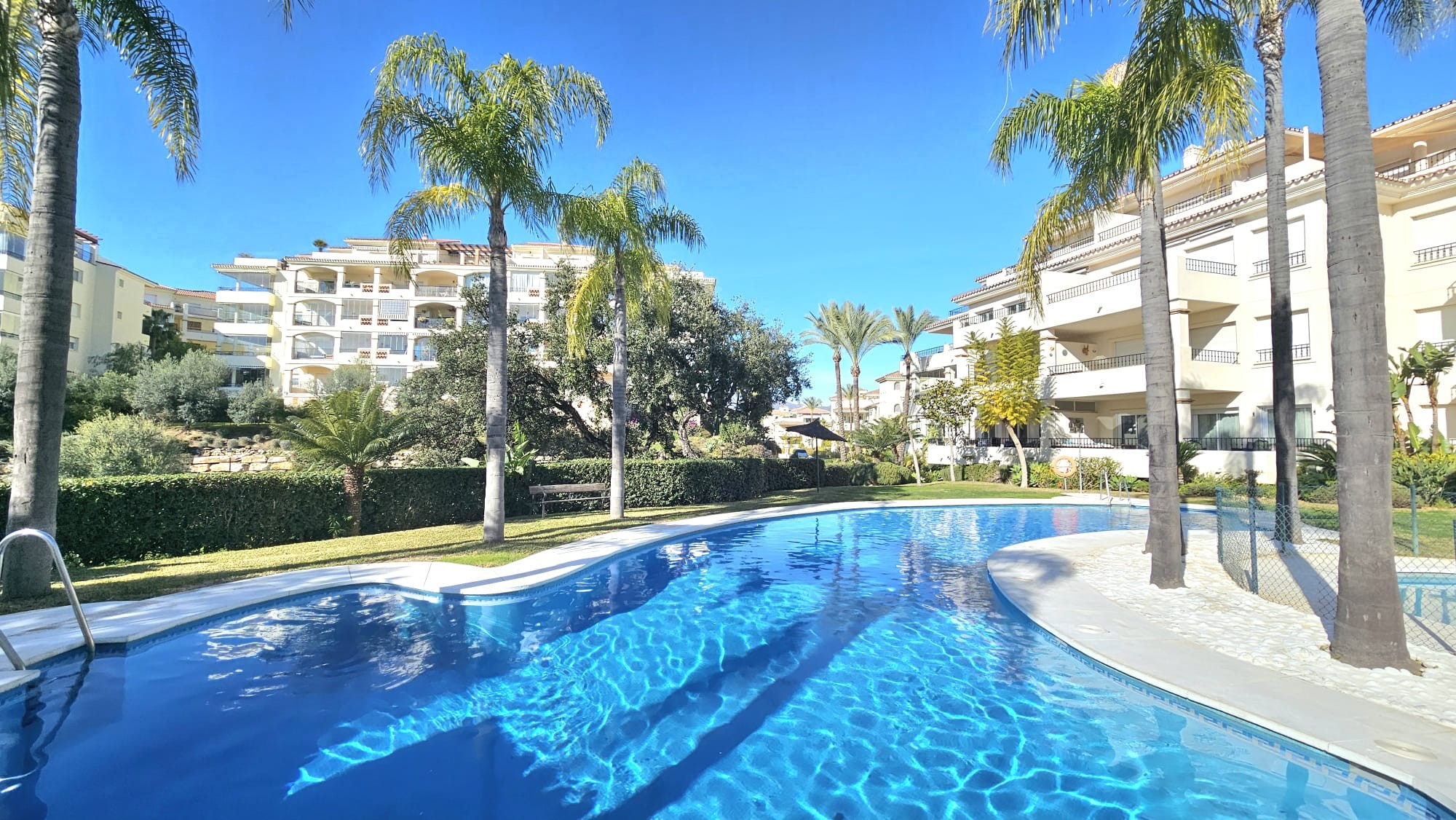 2 Bedroom Apartment in Mijas - Photo 2