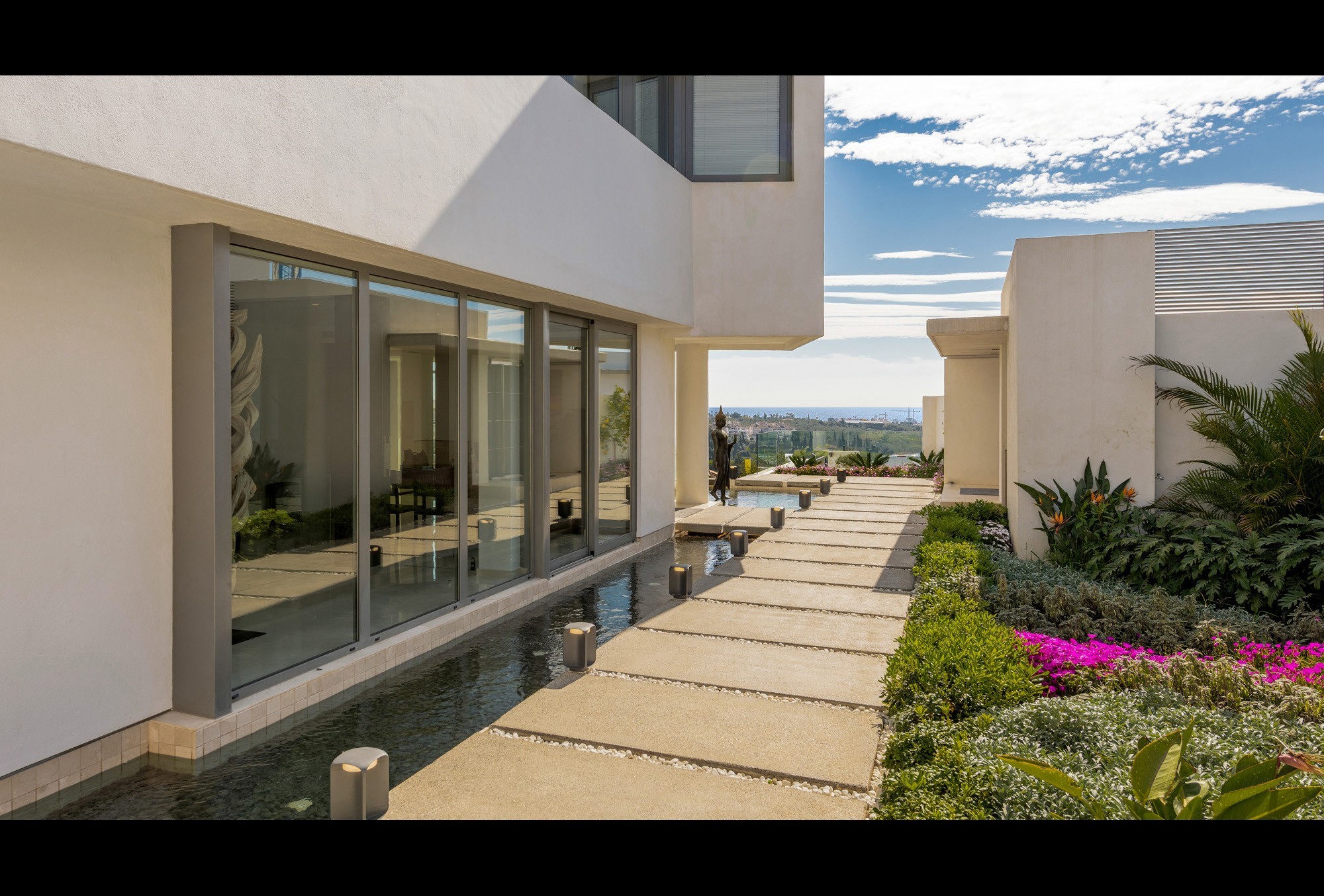 8 Bedroom Villa in Benahavís - Foto 19