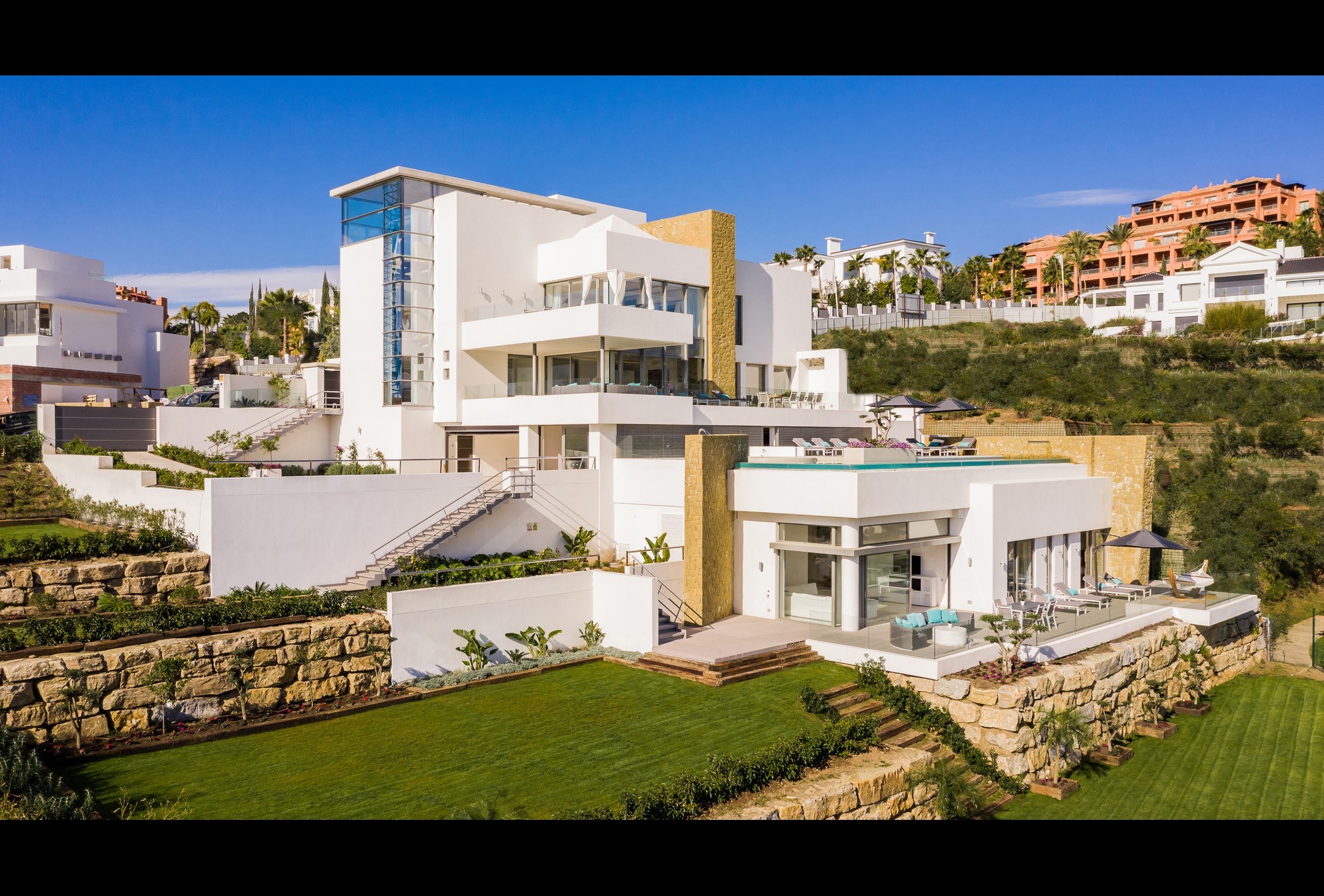 8 Bedroom Villa in Benahavís - Foto 21