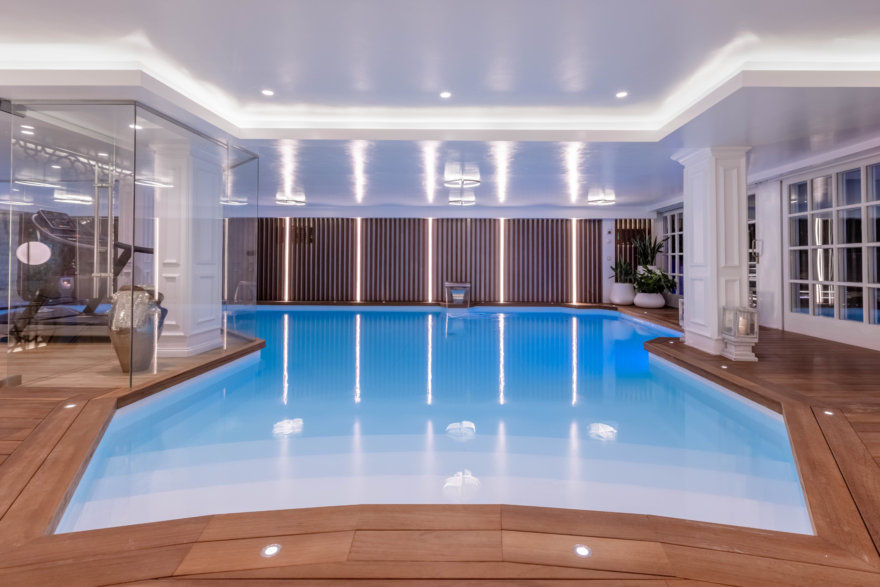 10 Bedroom Villa in Marbella - Photo 5