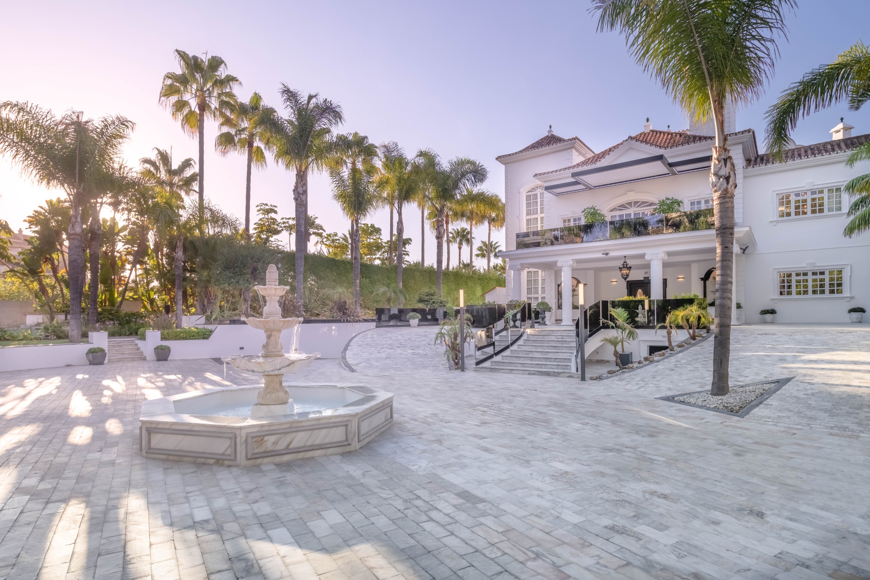 10 Bedroom Villa in Marbella - Photo 27