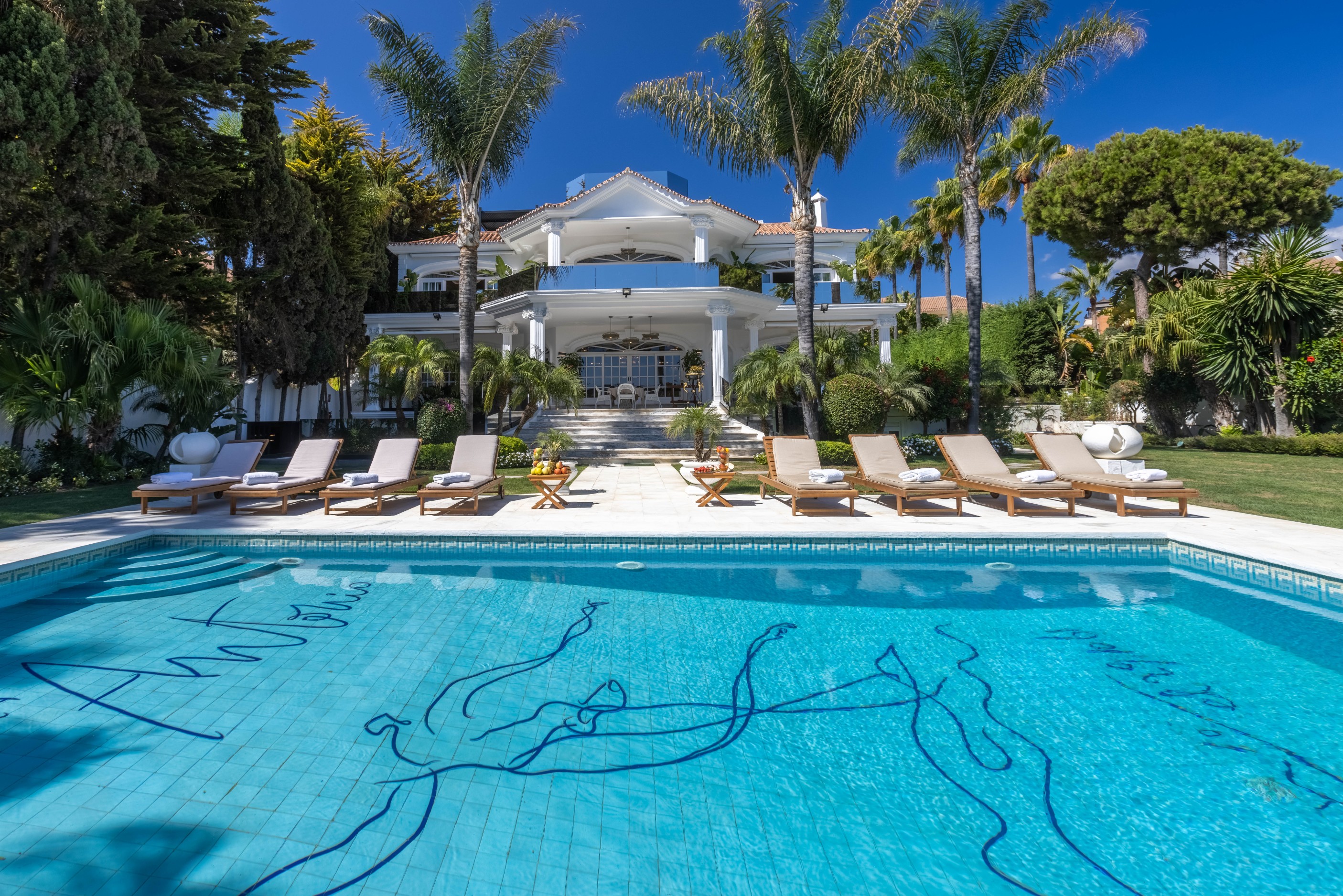 10 Bedroom Villa in Marbella - Photo 34