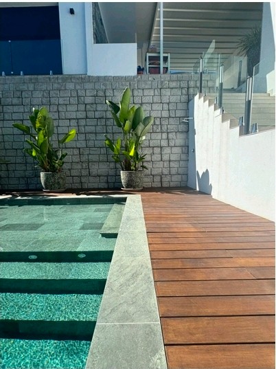 5 Bedroom Villa in Marbella - Photo 6