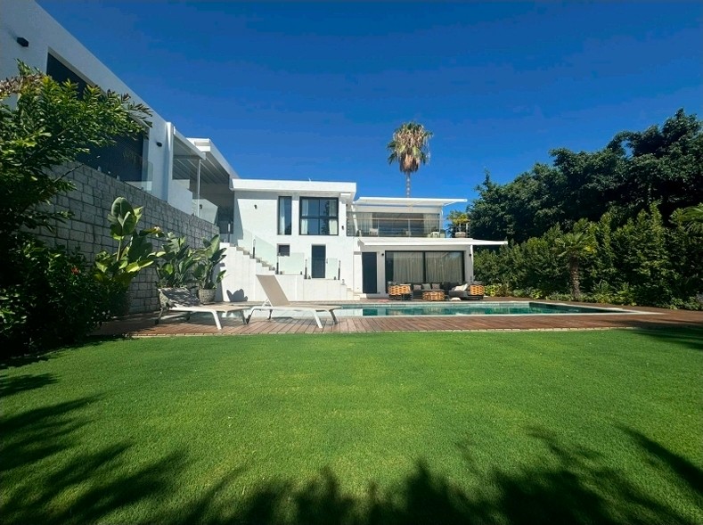 5 Bedroom Villa in Marbella - Photo 21