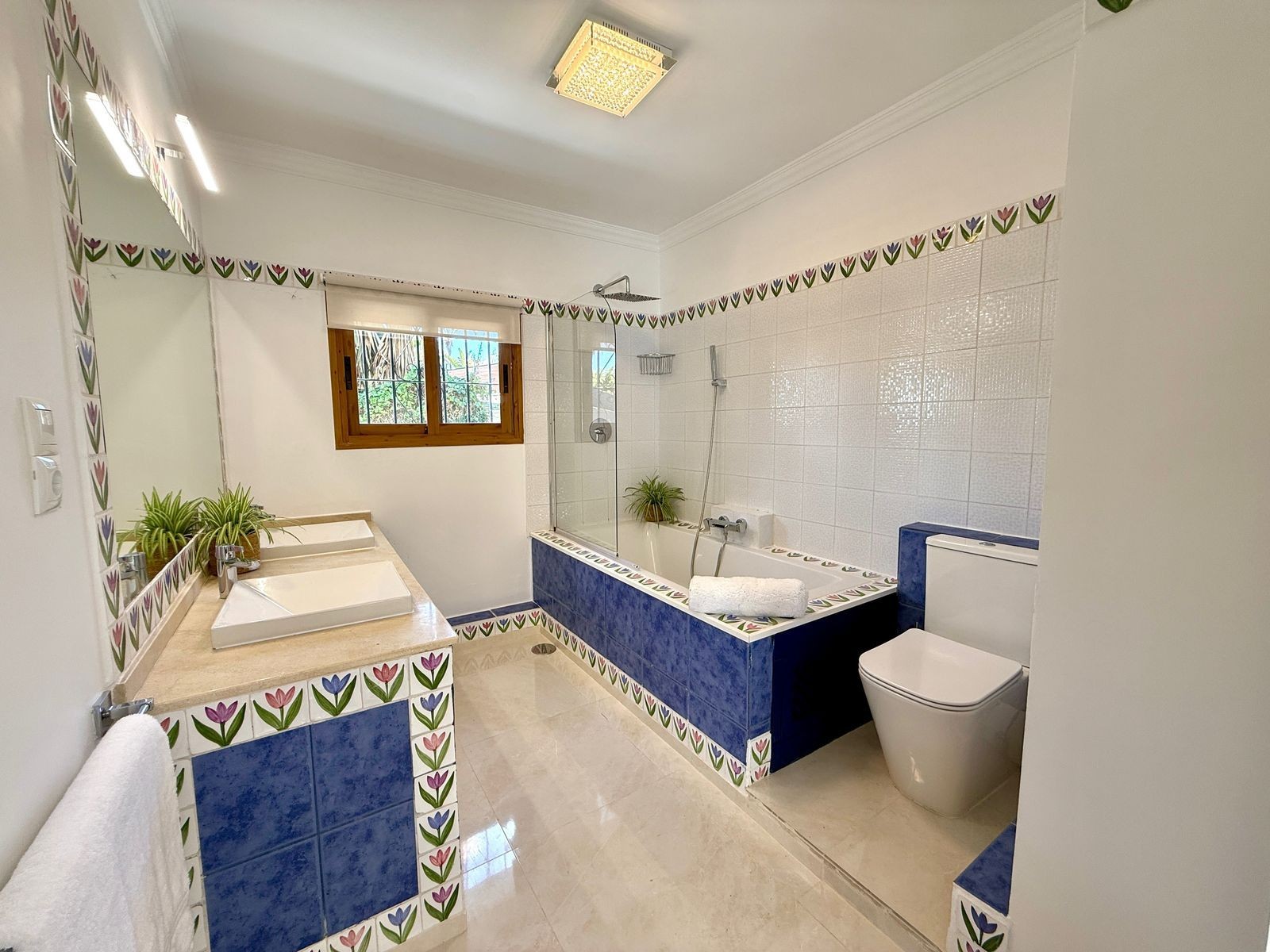 Villa con 6 camere con piscina a Malaga, Spagna – Foto 22