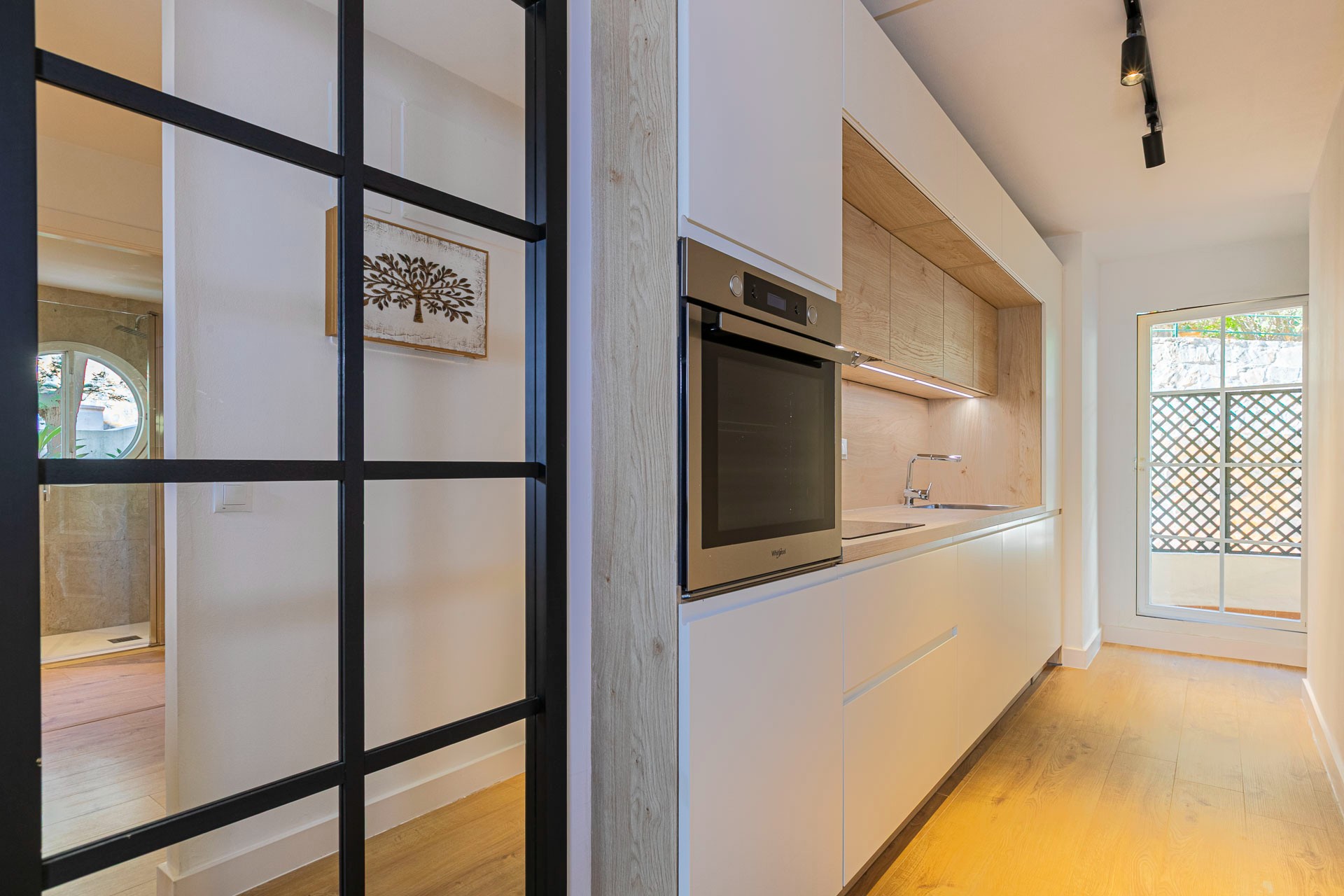 3 Bedroom Apartment in Marbella - Photo 8