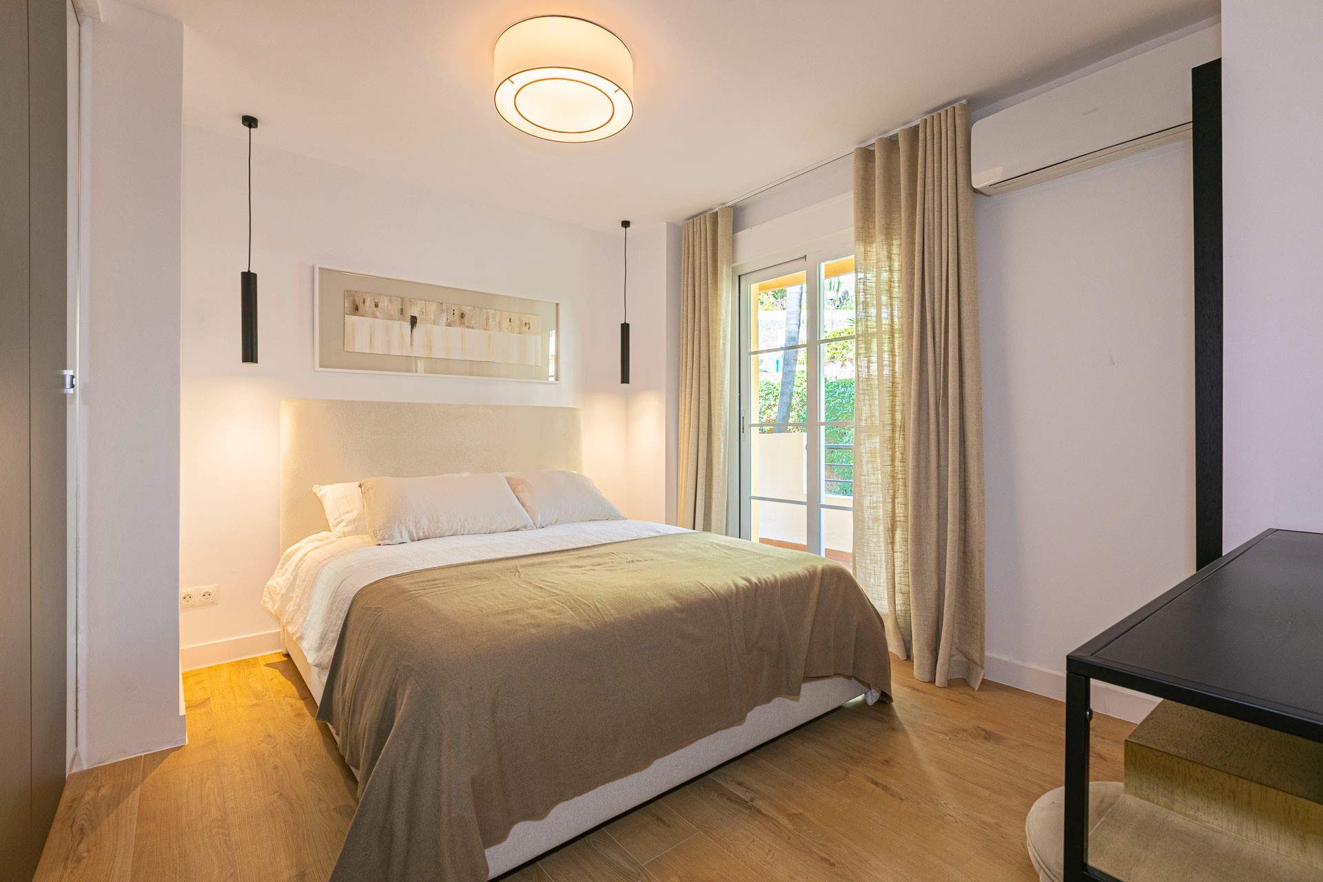 3 Bedroom Apartment in Marbella - Photo 11