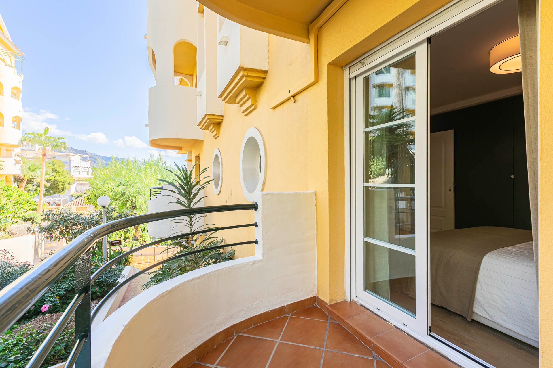 3 Bedroom Apartment in Marbella - Photo 20