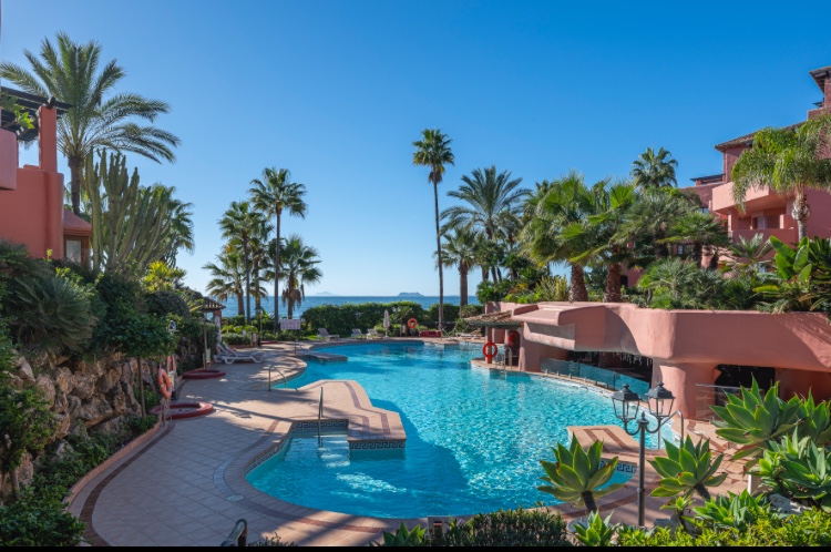 Apartment in Estepona