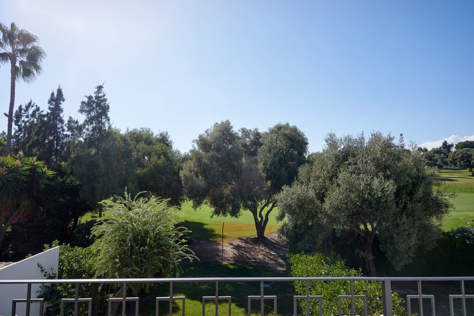 4 Bedroom Townhouse in Marbella - Photo 5