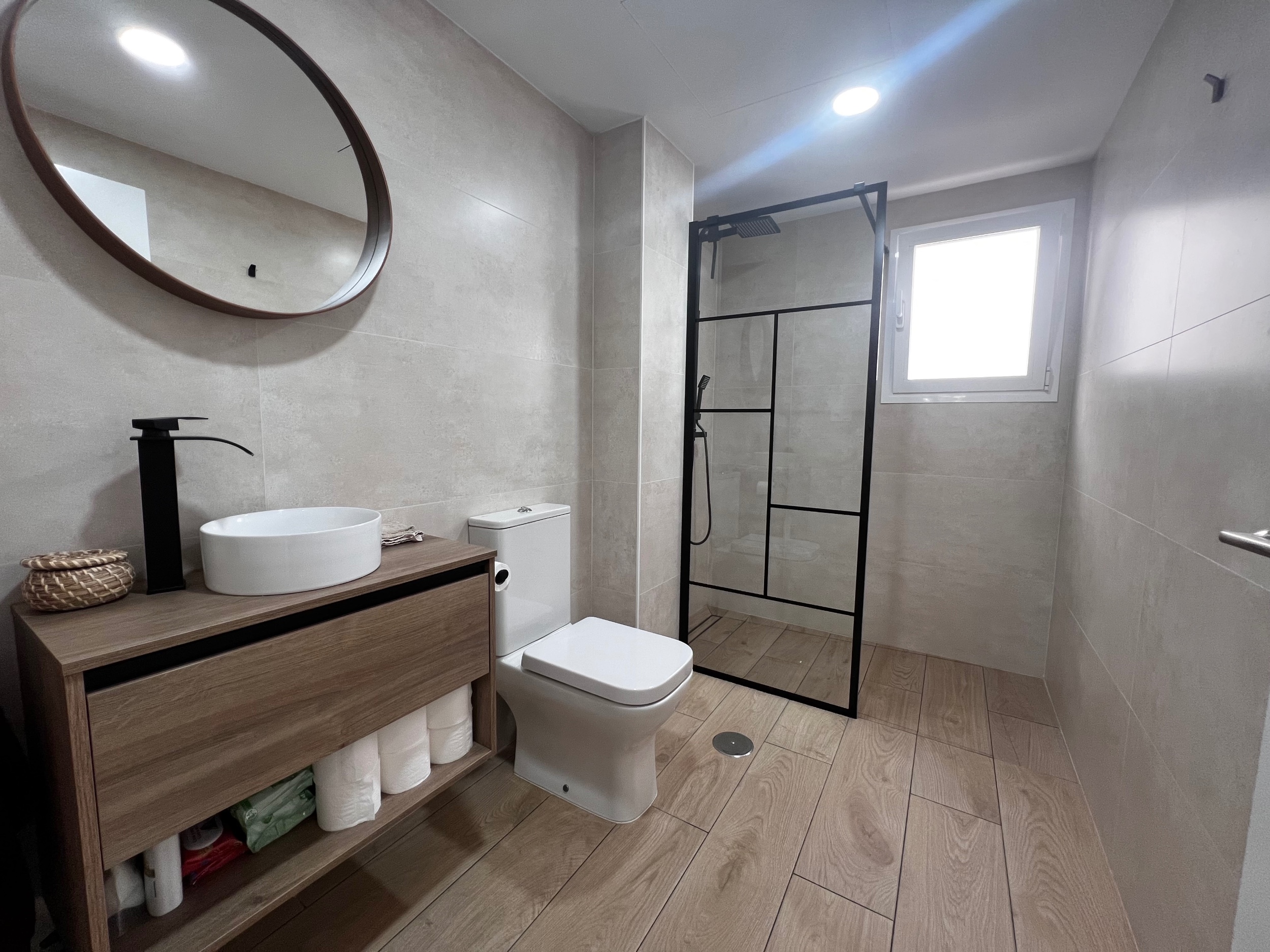 4 Bedroom Apartment in Estepona - Photo 13
