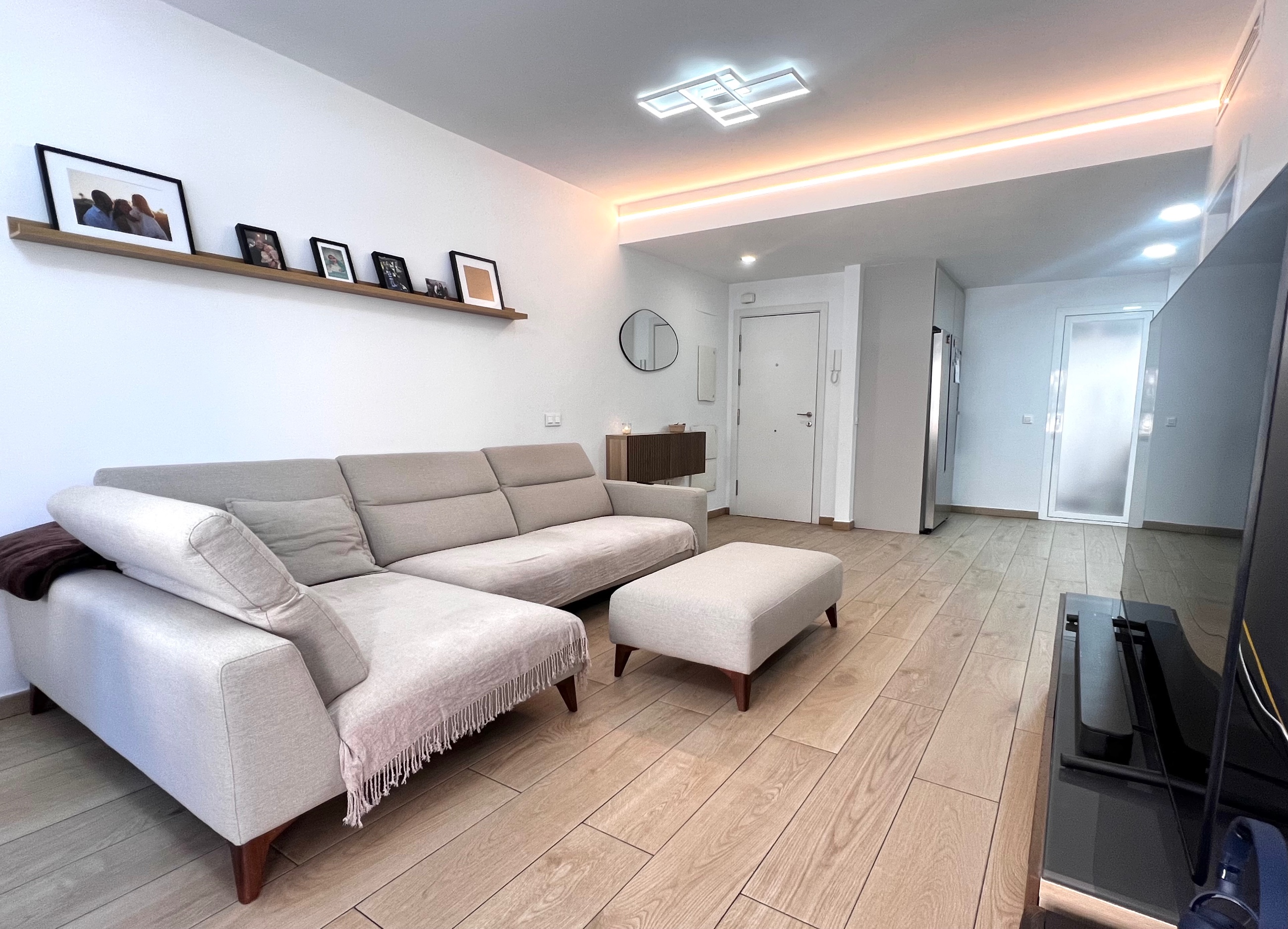 4 Bedroom Apartment in Estepona - Photo 5
