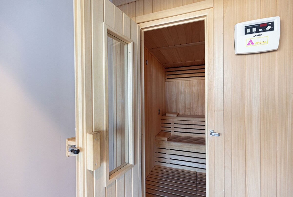 2 Bedroom Apartment in Estepona - Photo 21
