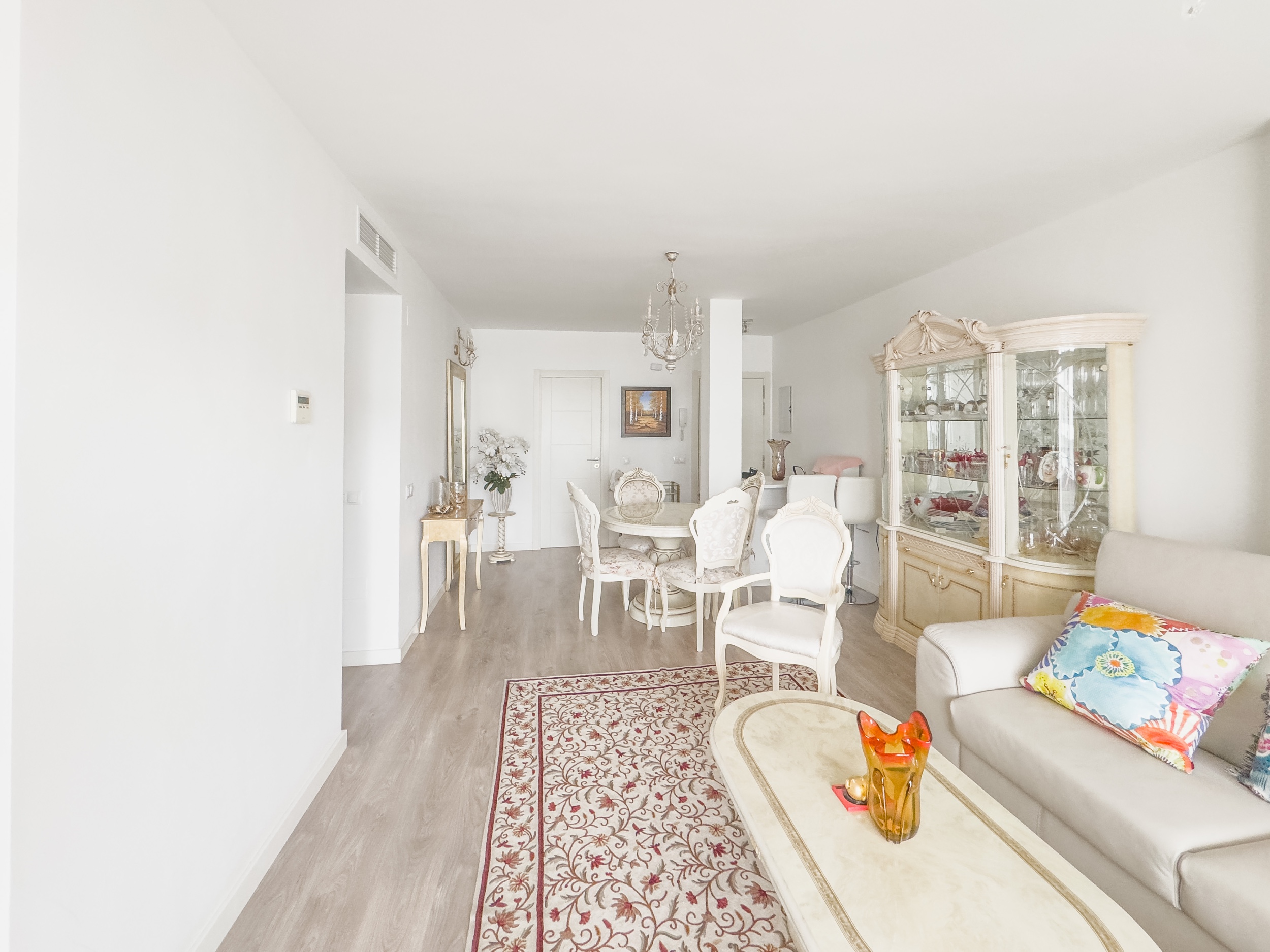 3 Bedroom Apartment in Marbella - Foto 16
