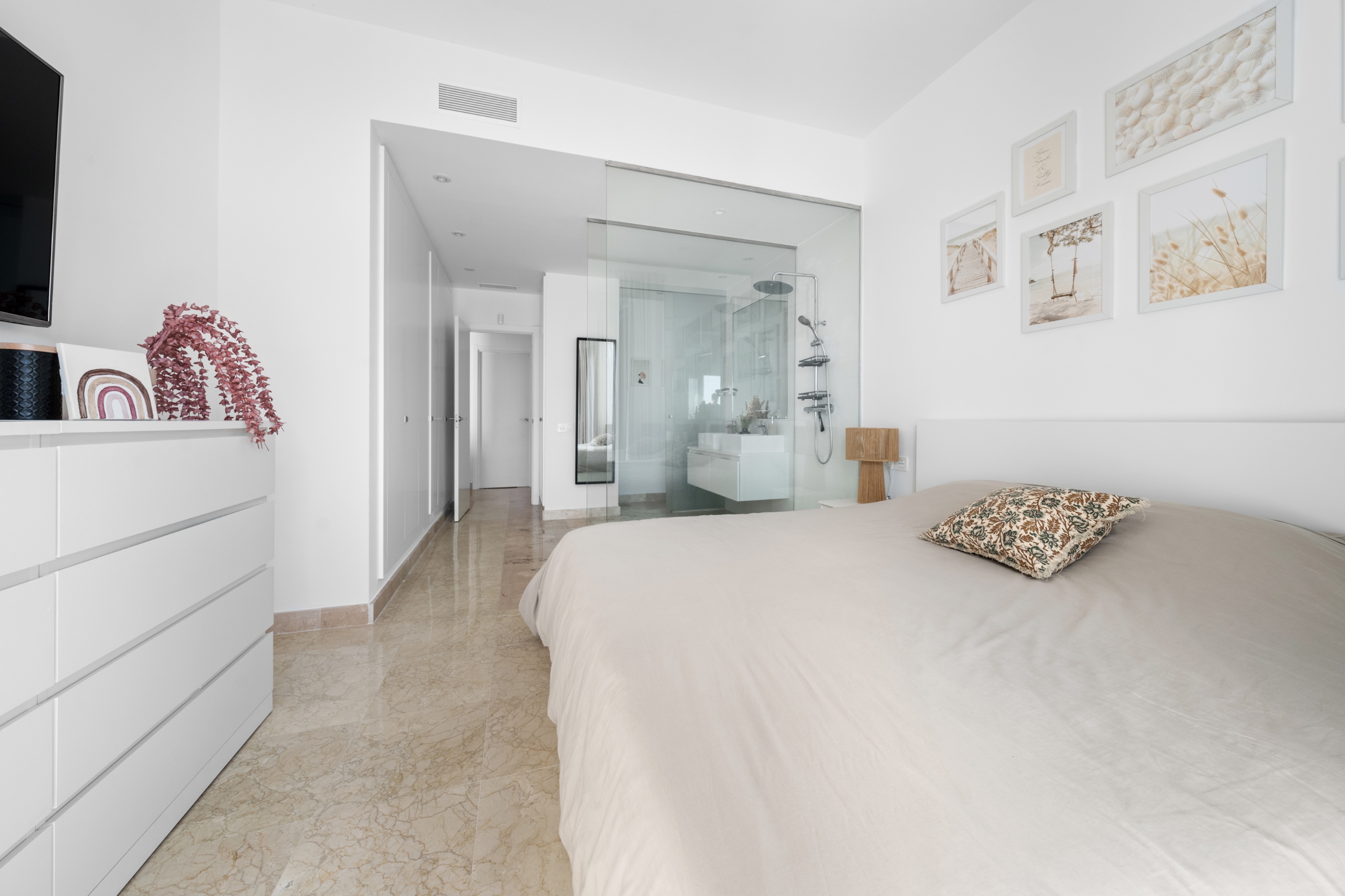 3 Bedroom Apartment in Benahavís - Foto 24