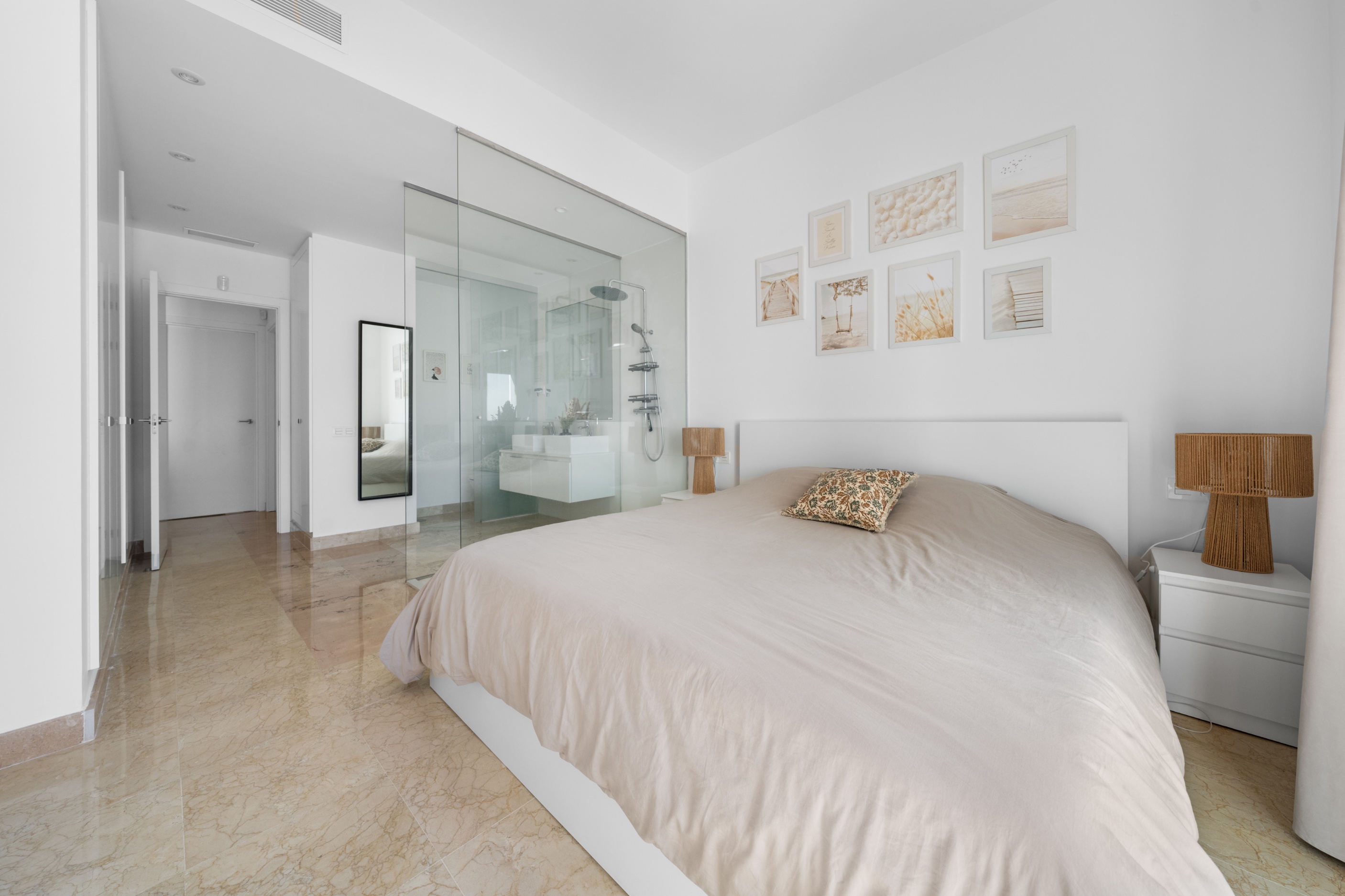 3 Bedroom Apartment in Benahavís - Foto 23