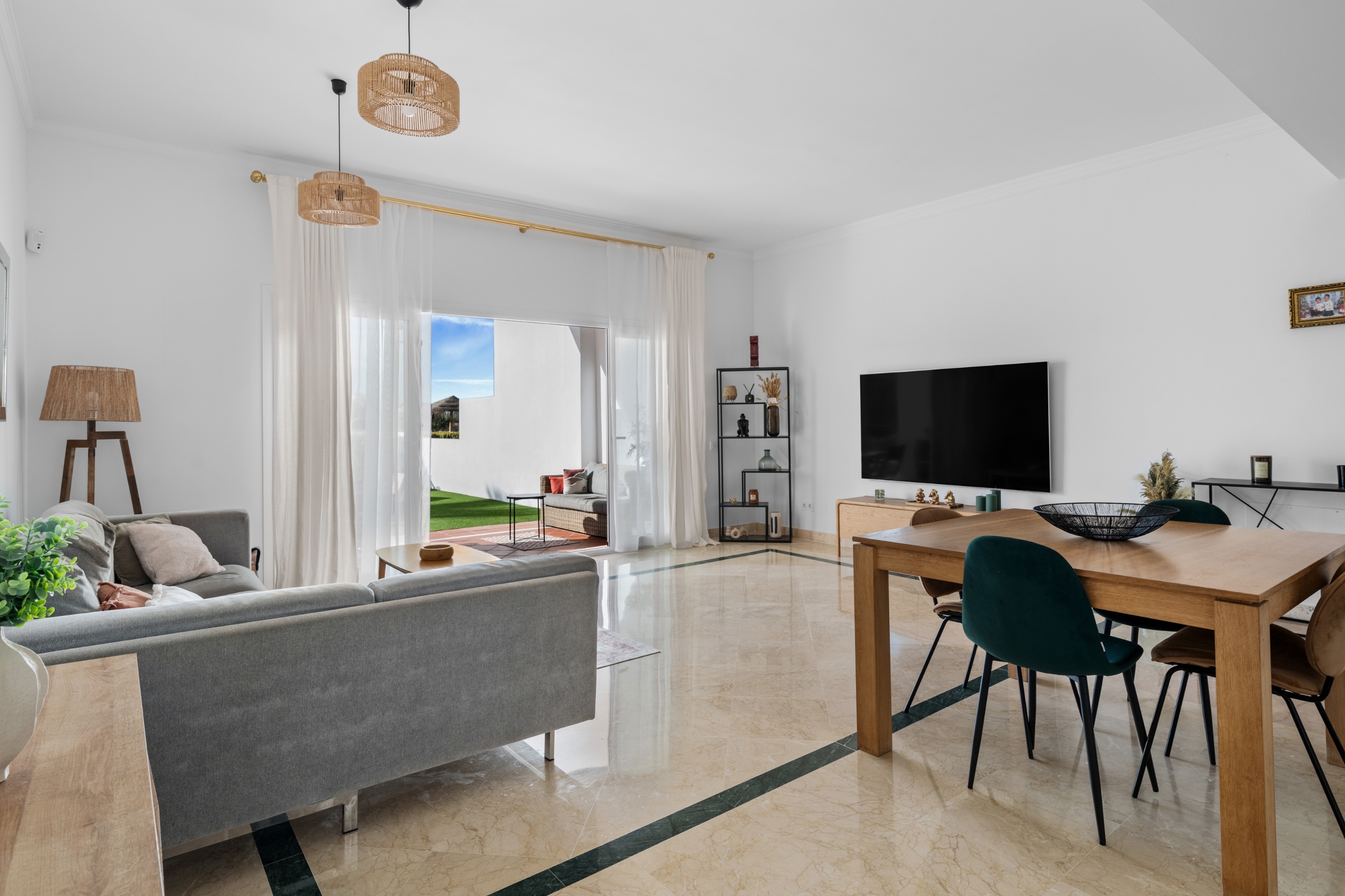 3 Bedroom Apartment in Benahavís - Foto 16