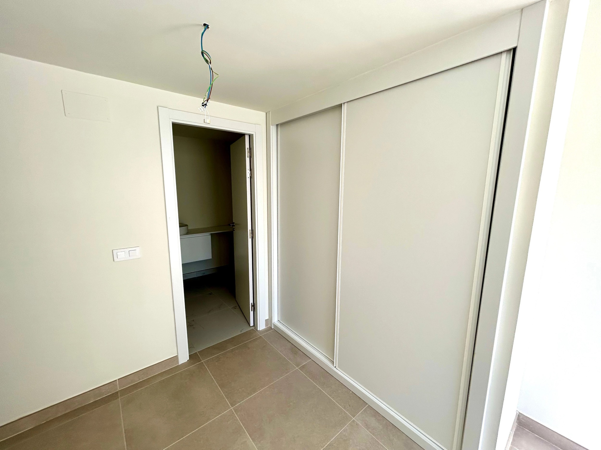 3 Bedroom Apartment in Benalmádena - Photo 17