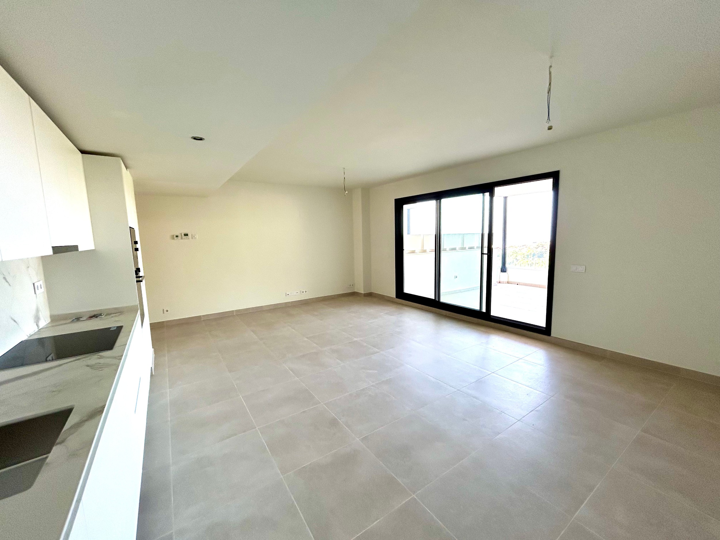 3 Bedroom Apartment in Benalmádena - Photo 11