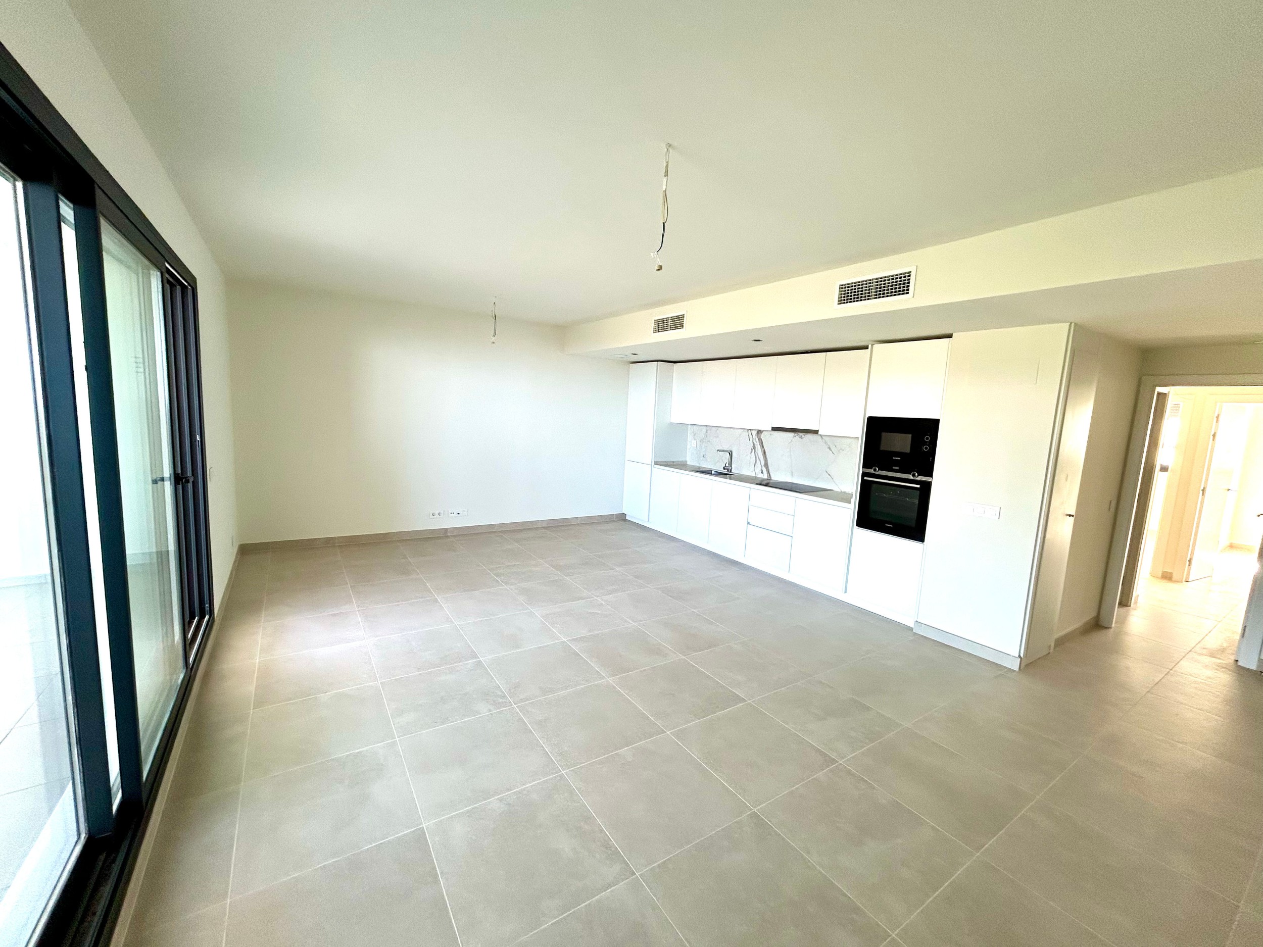 3 Bedroom Apartment in Benalmádena - Photo 20