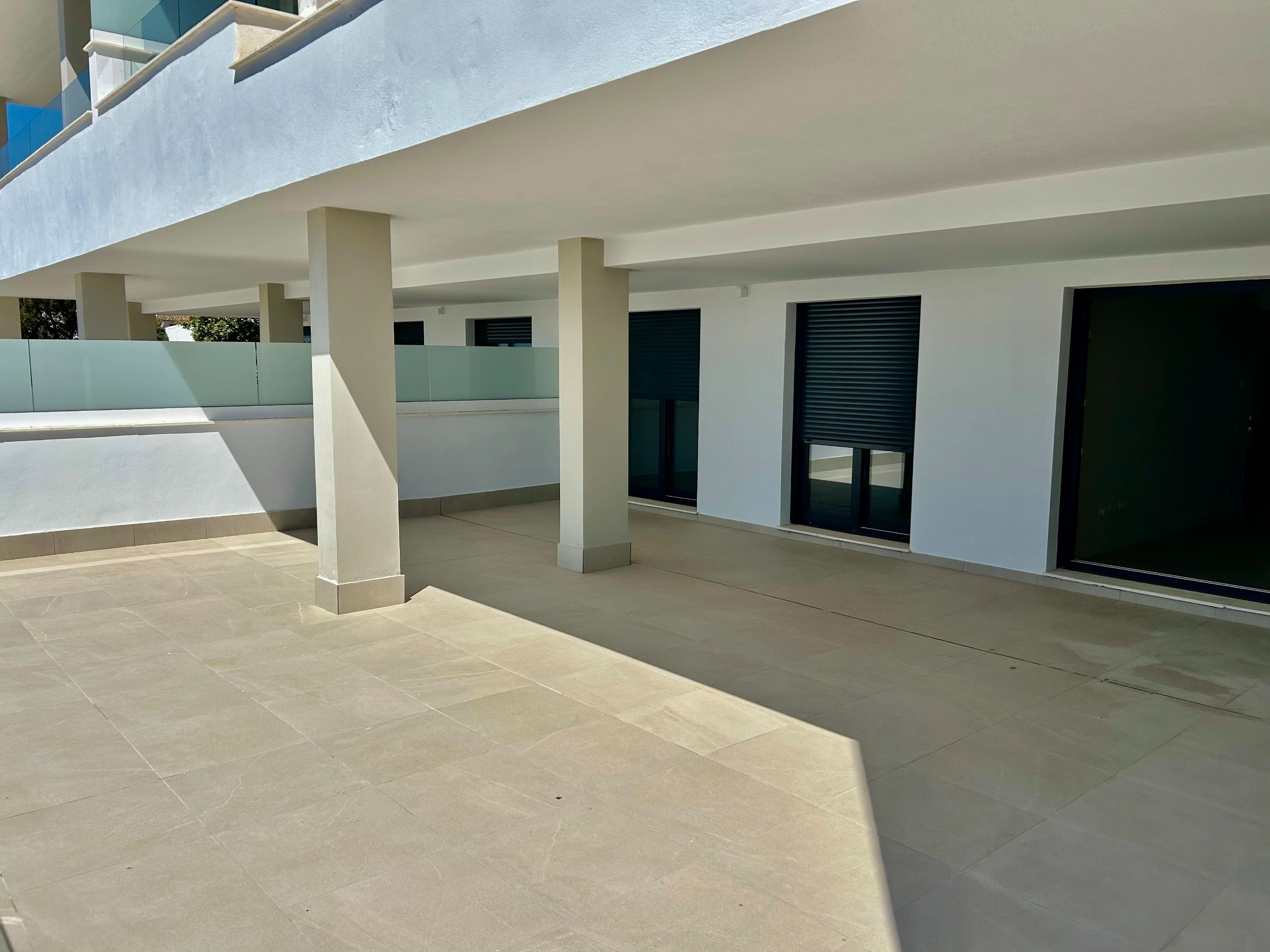 2 Bedroom Apartment in Benalmádena - Photo 7