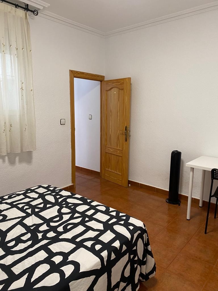 Chalet de 12 dormitorios en Almería – Foto 10