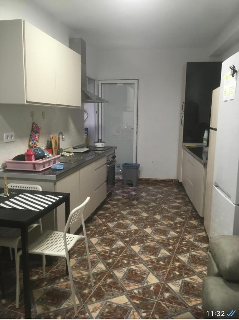 Chalet de 12 dormitorios en Almería – Foto 16
