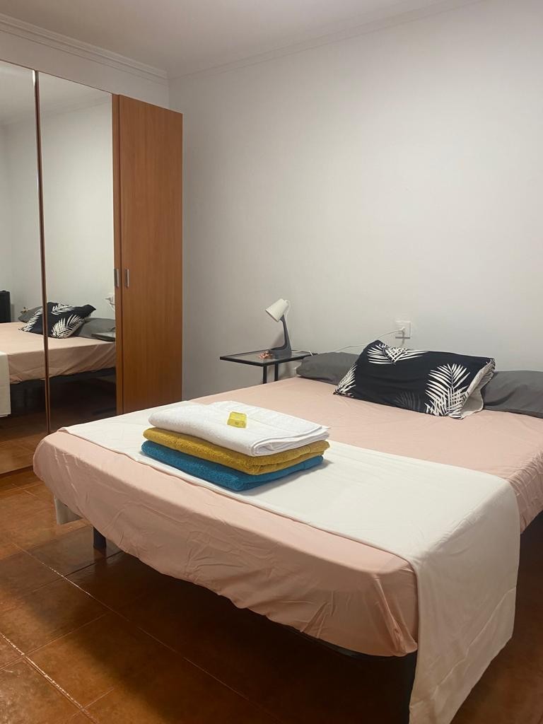 Chalet de 12 dormitorios en Almería – Foto 14